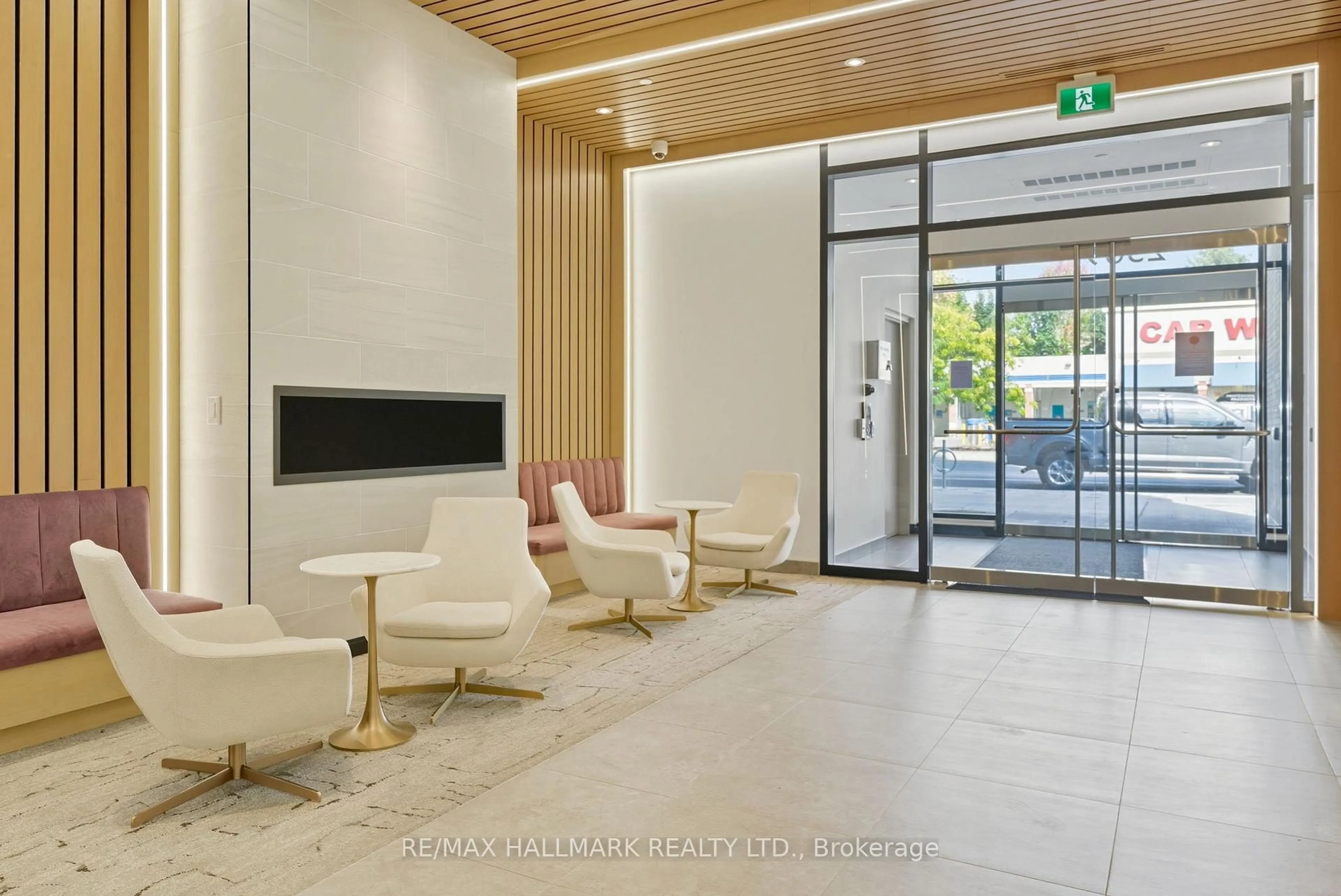 Lobby for 2369 Danforth Ave #513, Toronto Ontario M4C 0B1
