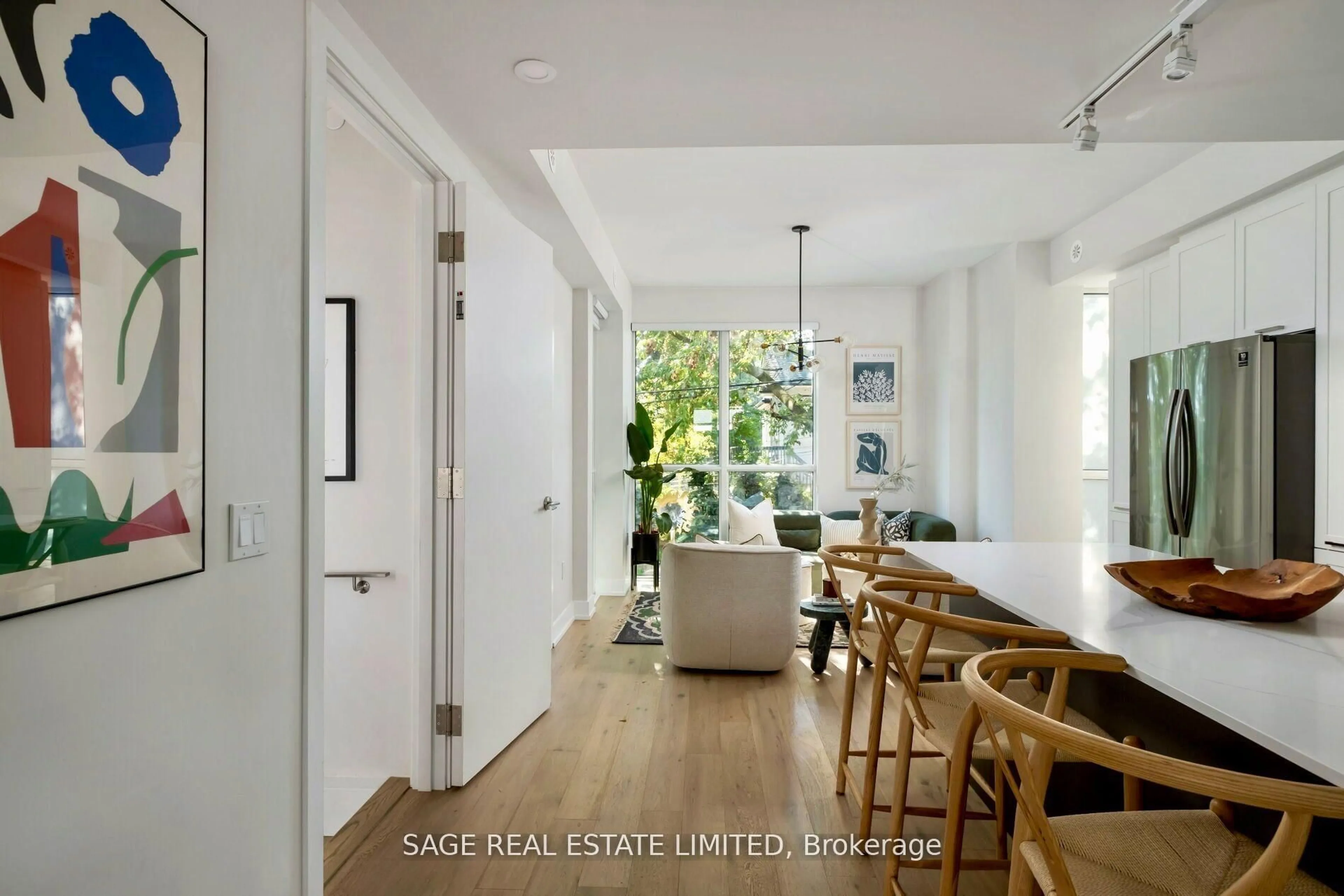 Indoor entryway for 1331 Queen St #Th01, Toronto Ontario M4L 0B1