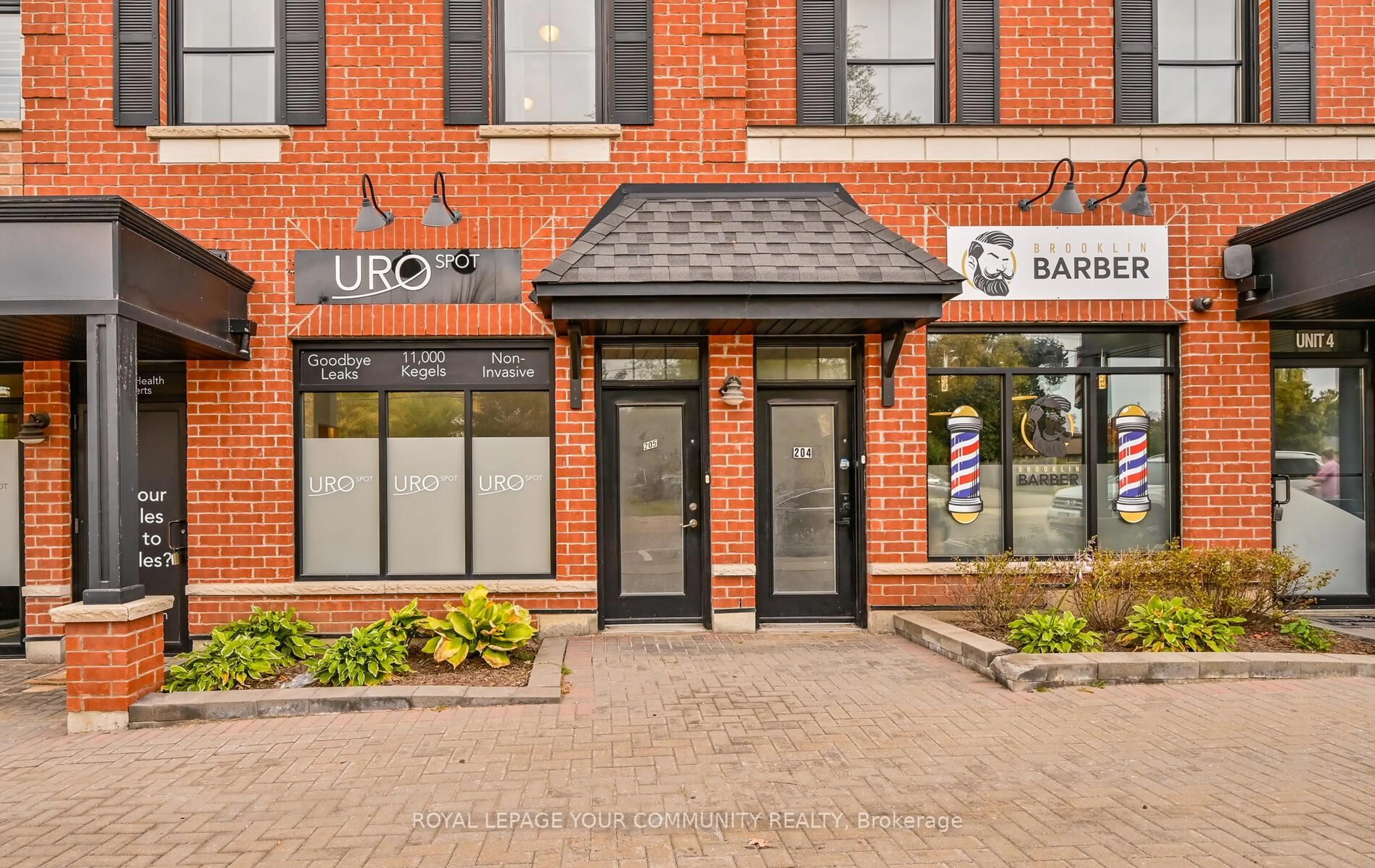 Unknown for 17 Baldwin St #205, Whitby Ontario L1M 1A2