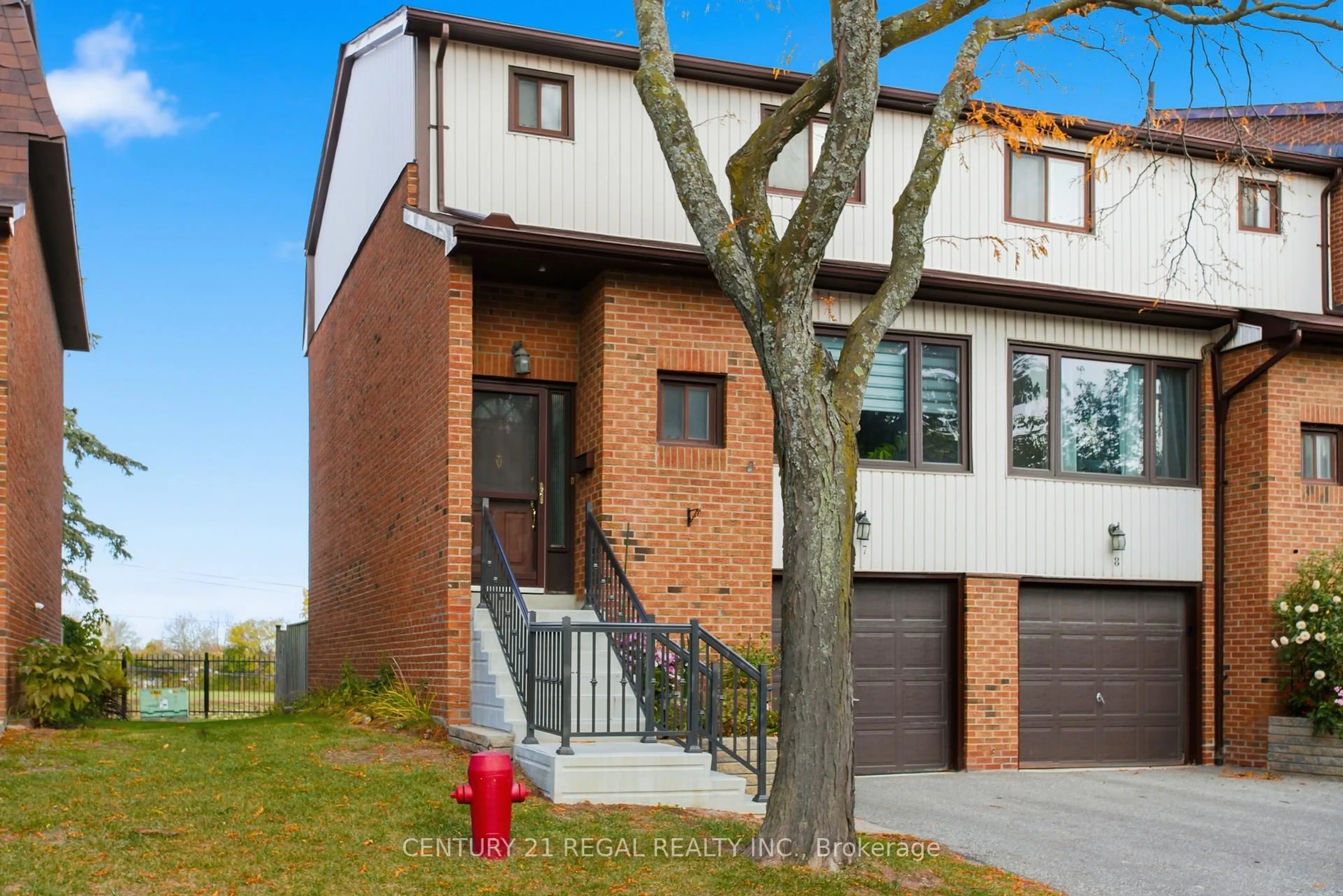 Home with brick exterior material, street for 765 Oklahoma Dr #7, Pickering Ontario L1W 3C9