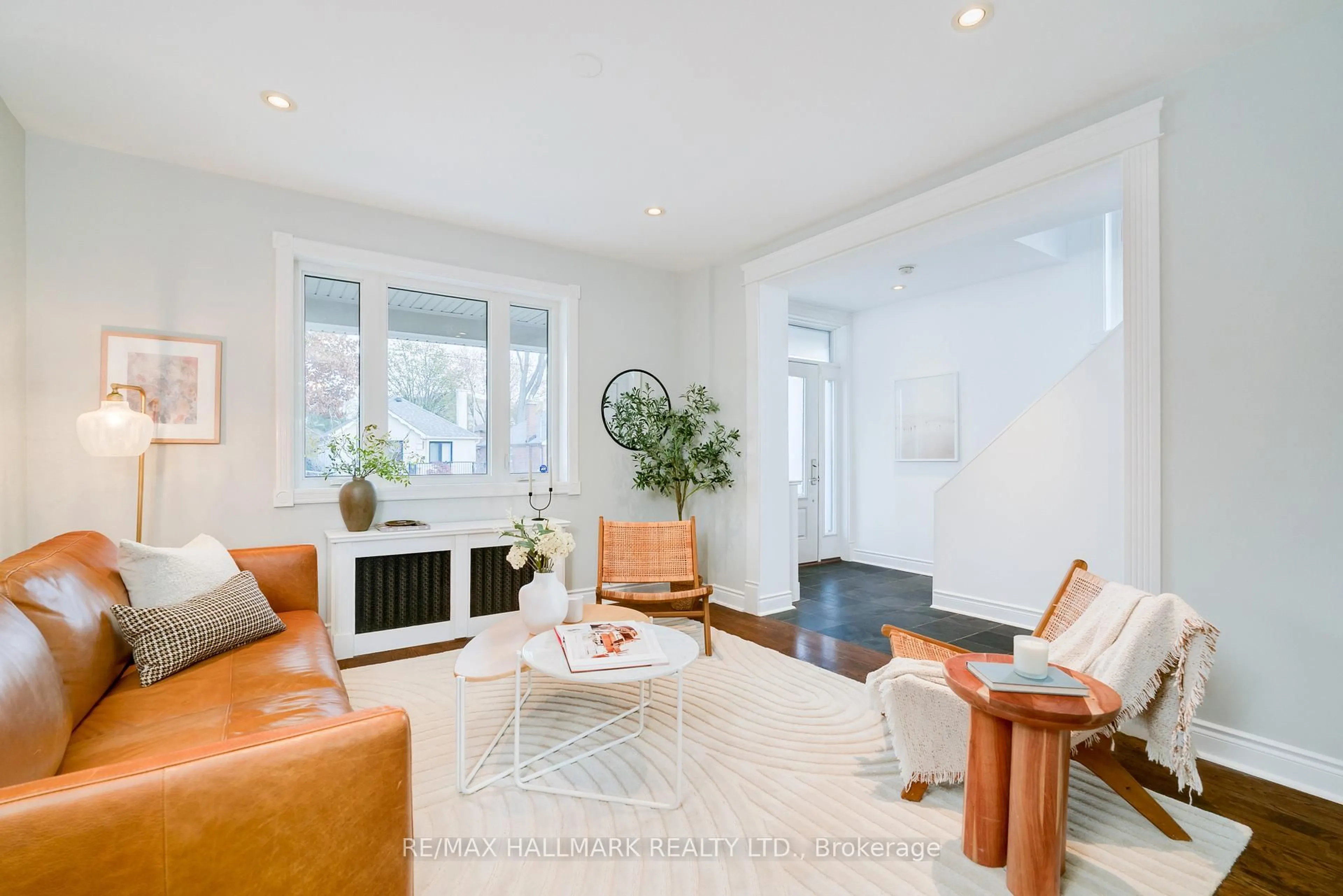 Living room with furniture, unknown for 22 Sharpe St, Toronto Ontario M1N 3T6