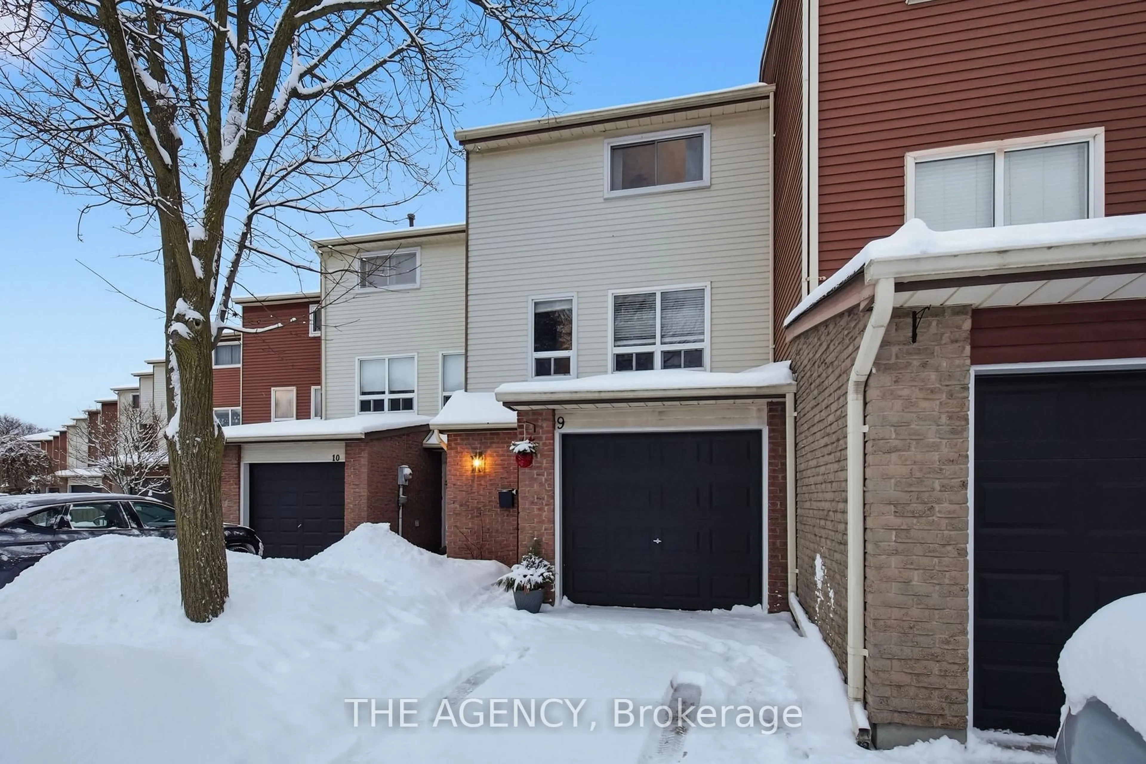 A pic from outside/outdoor area/front of a property/back of a property/a pic from drone, street for 72 Martin Rd #9, Clarington Ontario L1C 3N3