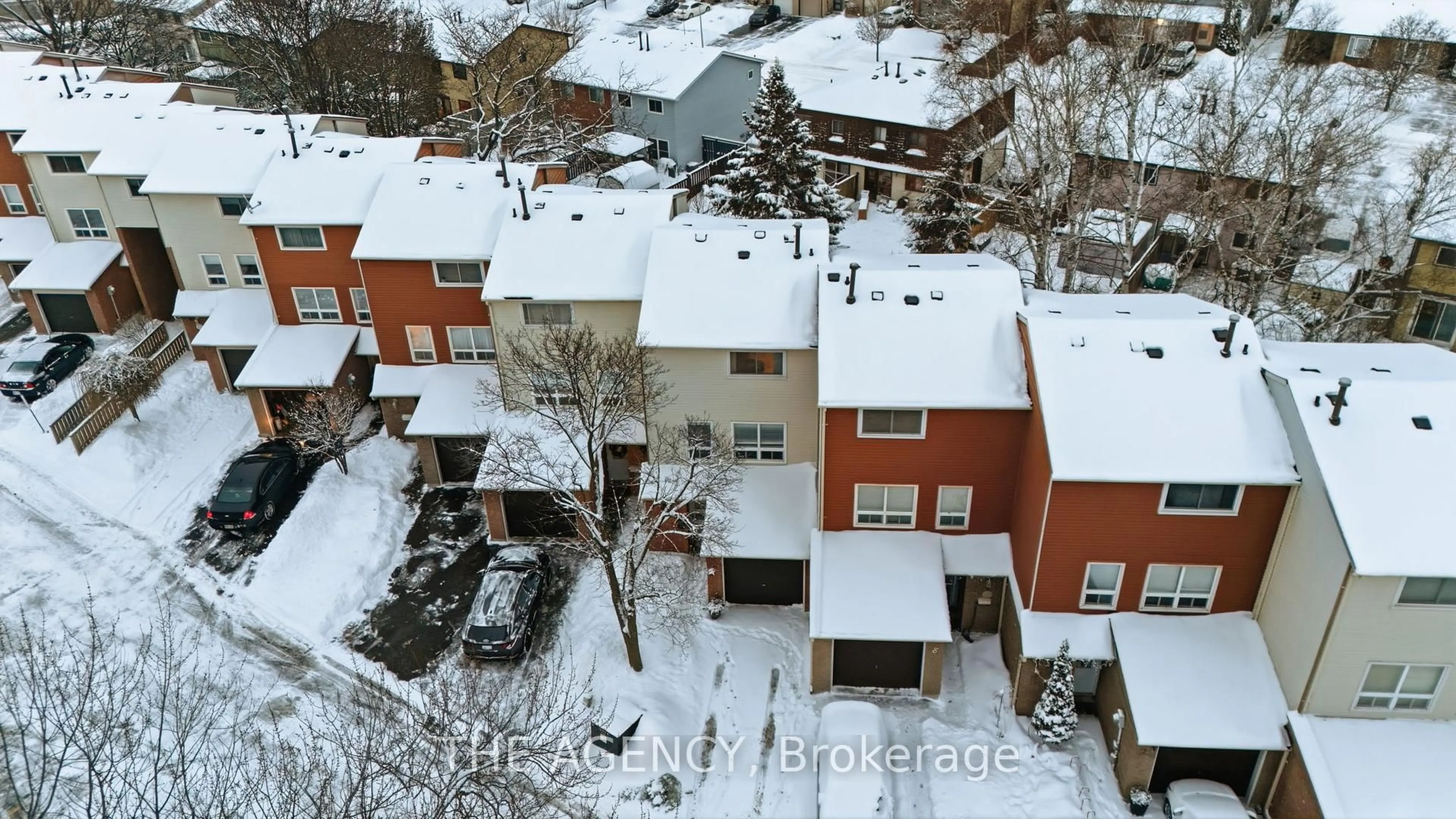 A pic from outside/outdoor area/front of a property/back of a property/a pic from drone, city buildings view from balcony for 72 Martin Rd #9, Clarington Ontario L1C 3N3