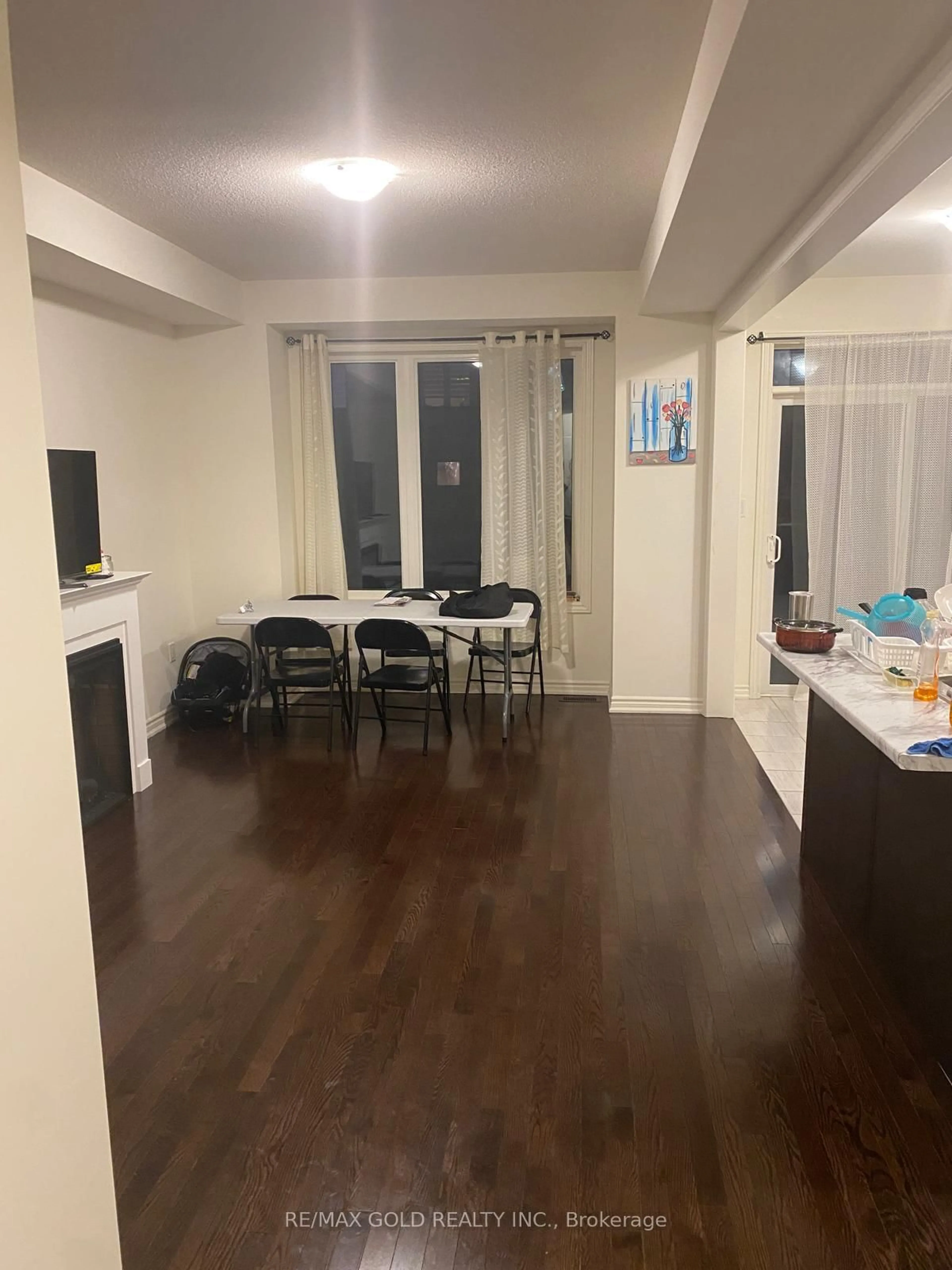 A pic of a room for 1222 Rexton Dr, Oshawa Ontario L1H 8L7