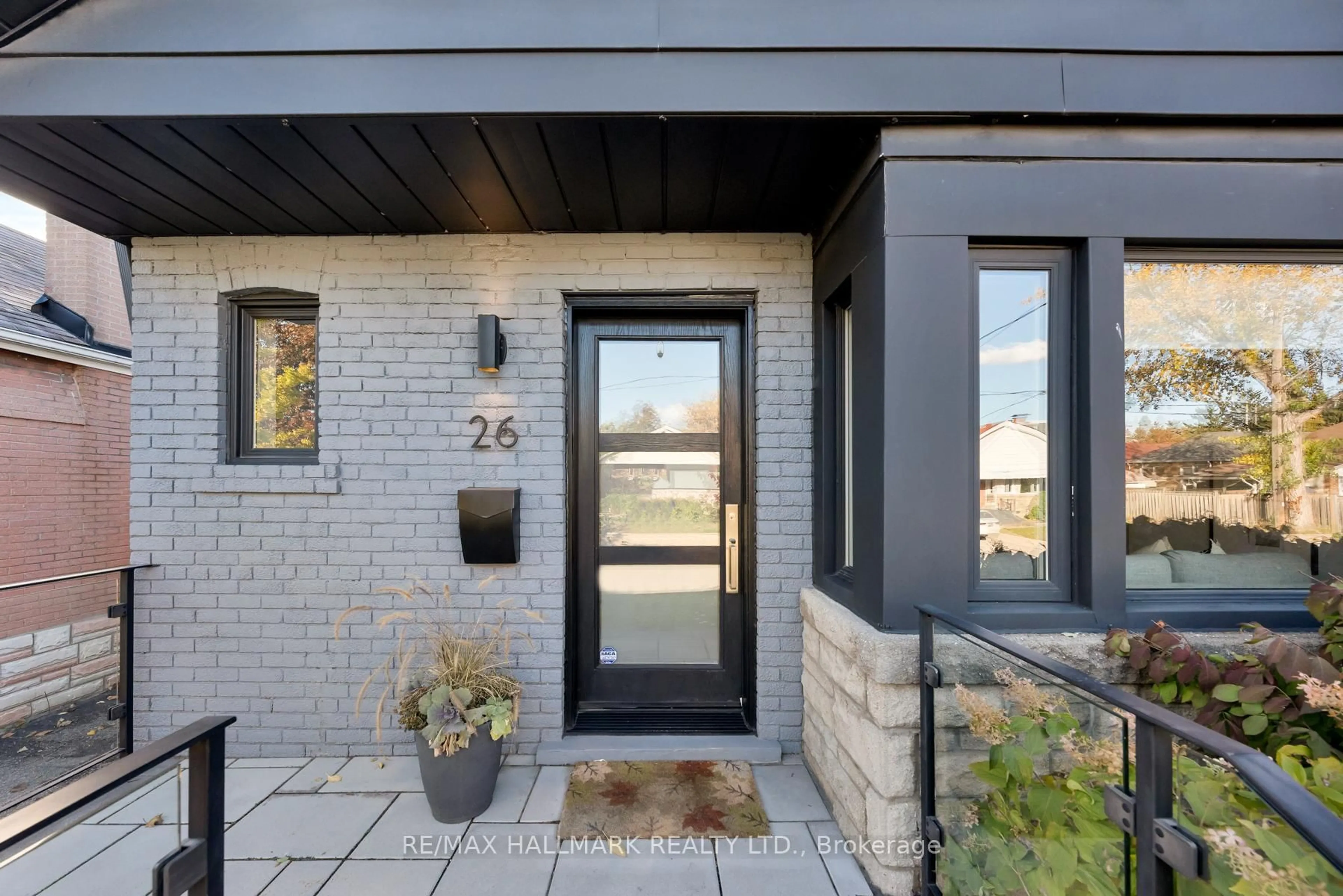 Indoor entryway for 26 Hutton Ave, Toronto Ontario M4C 3L3