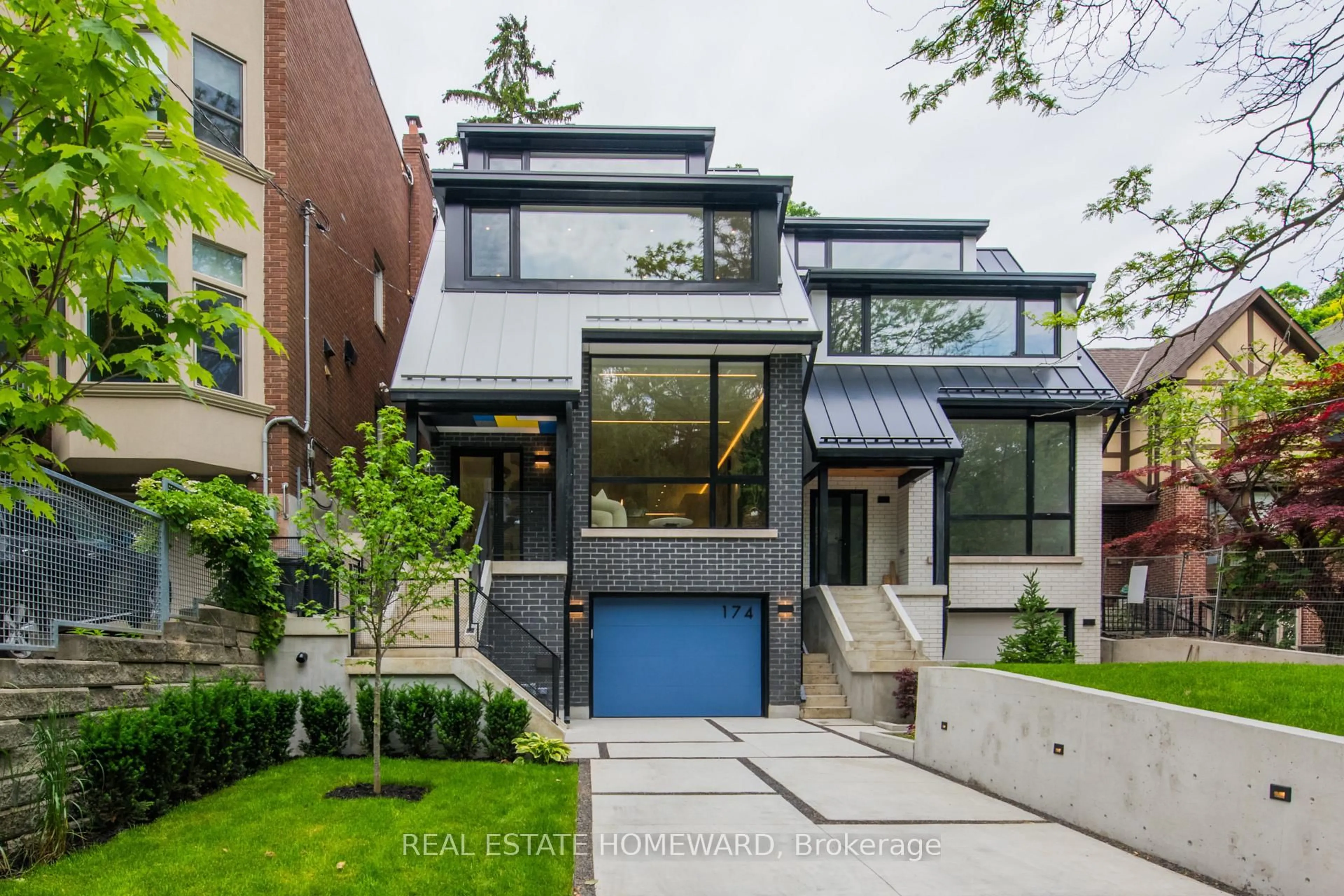 Home with brick exterior material, street for 174 Kenilworth Ave, Toronto Ontario M4L 3S6