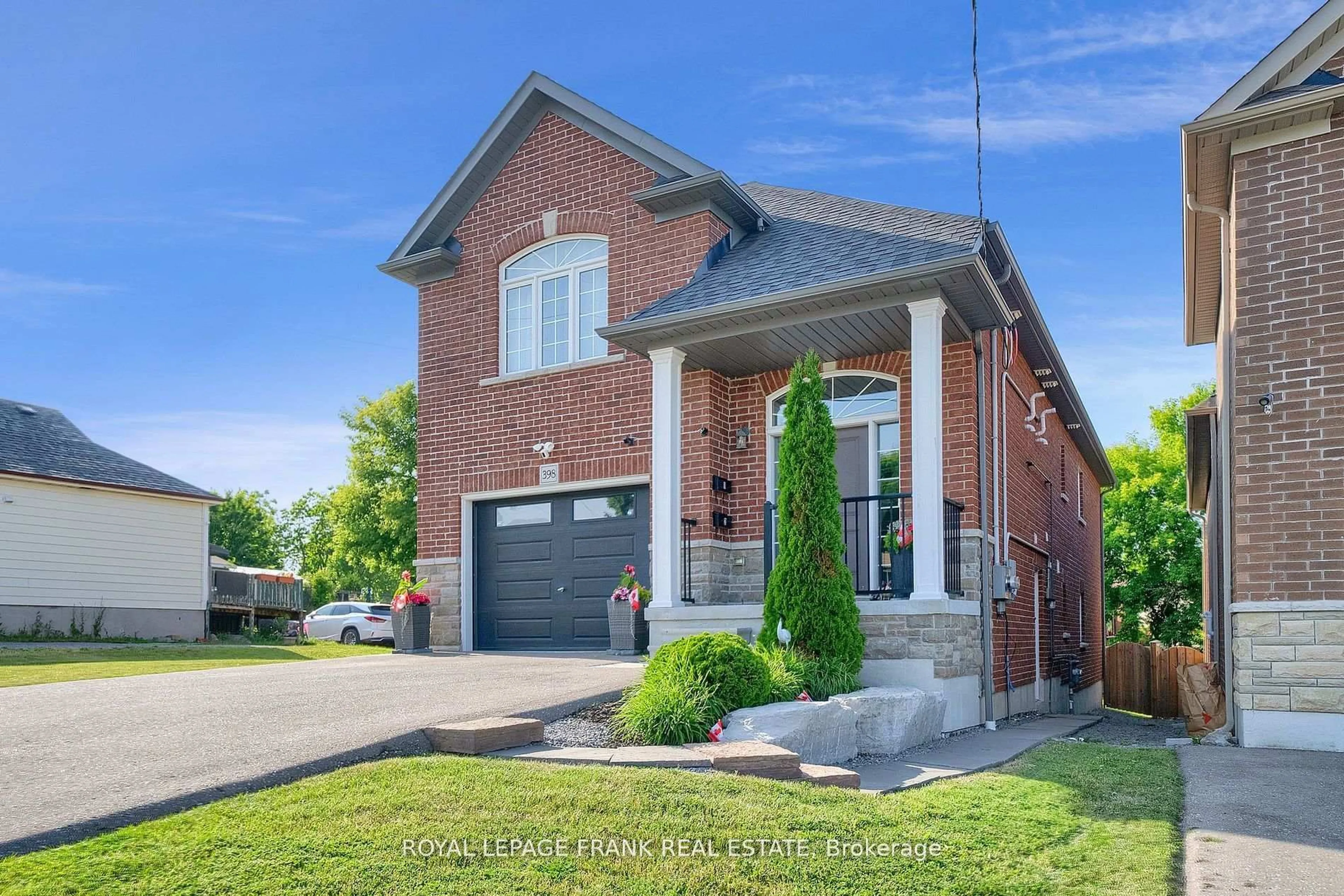 Home with brick exterior material, street for 398 Olive Ave, Oshawa Ontario L1H 2R1