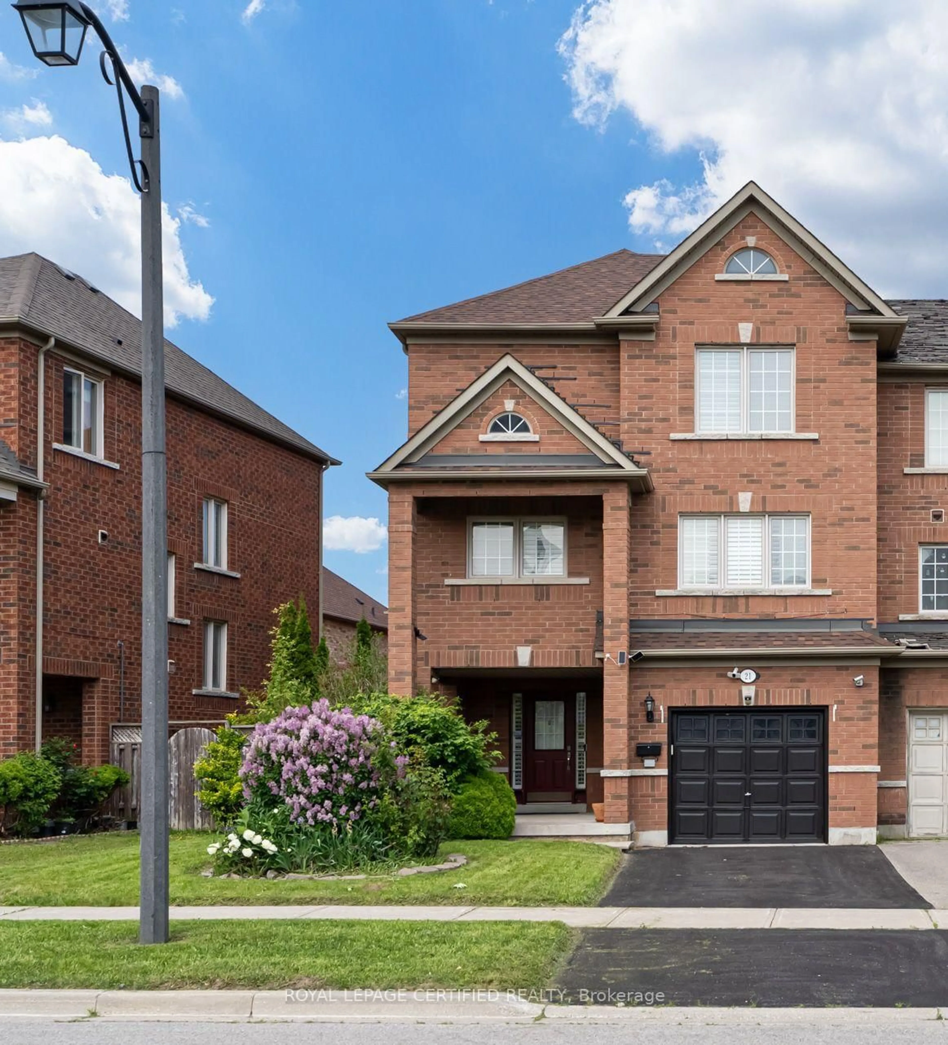 Home with brick exterior material, street for 21 Polarlights Way, Toronto Ontario M1X 1Z4
