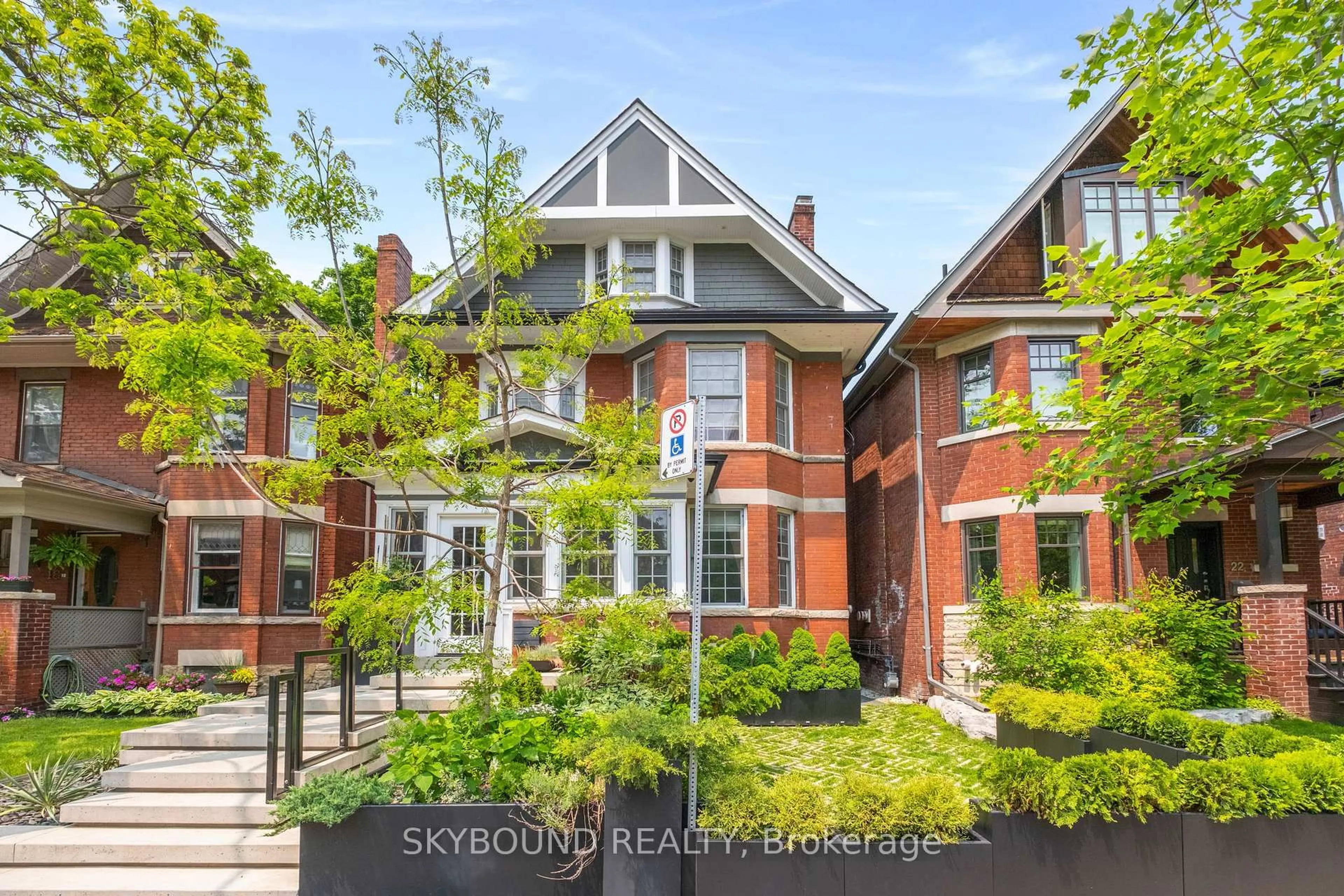 Home with brick exterior material, street for 20 Fairview Blvd, Toronto Ontario M4K 1L9
