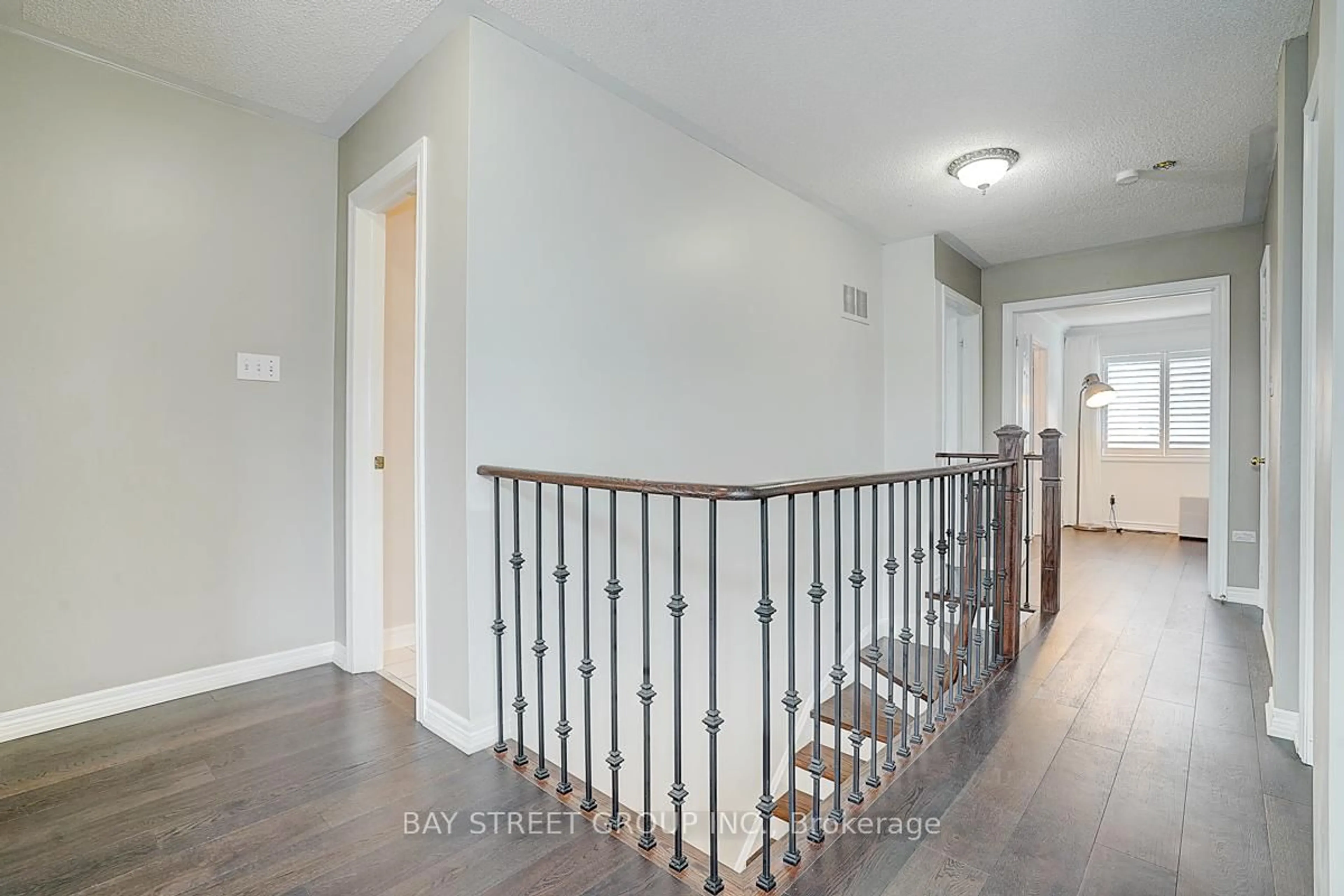 Indoor entryway for 52 Whitewater St, Whitby Ontario L1R 2S8