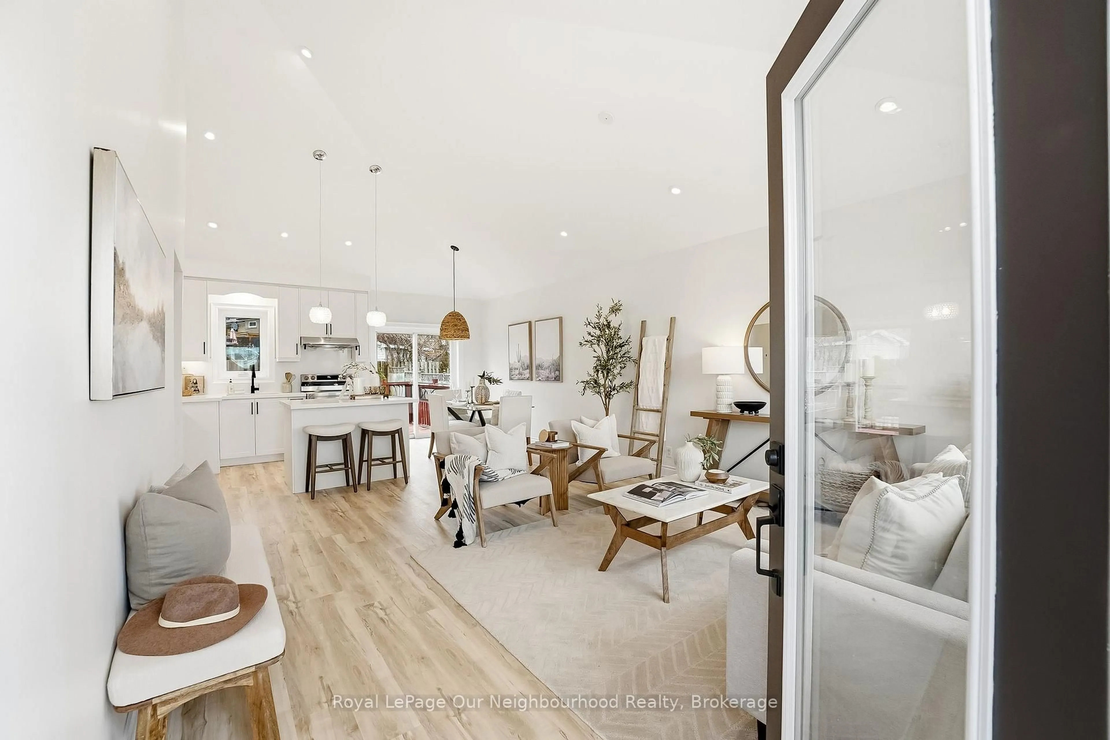 Unknown for 1346 Scugog Ave, Oshawa Ontario L1J 1J7