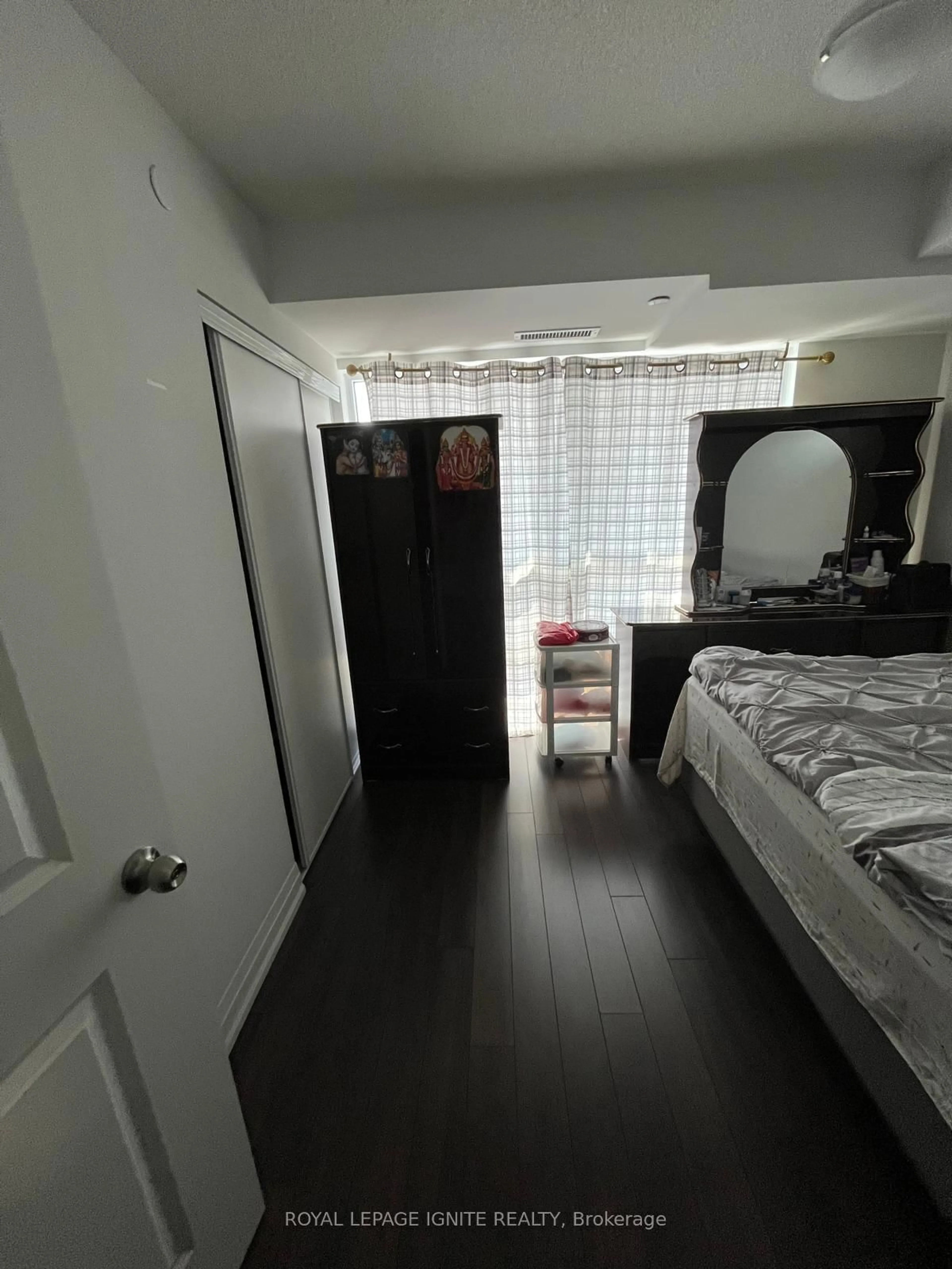 A pic of a room for 20 Meadowglen Pl #429, Toronto Ontario M1G 0A9