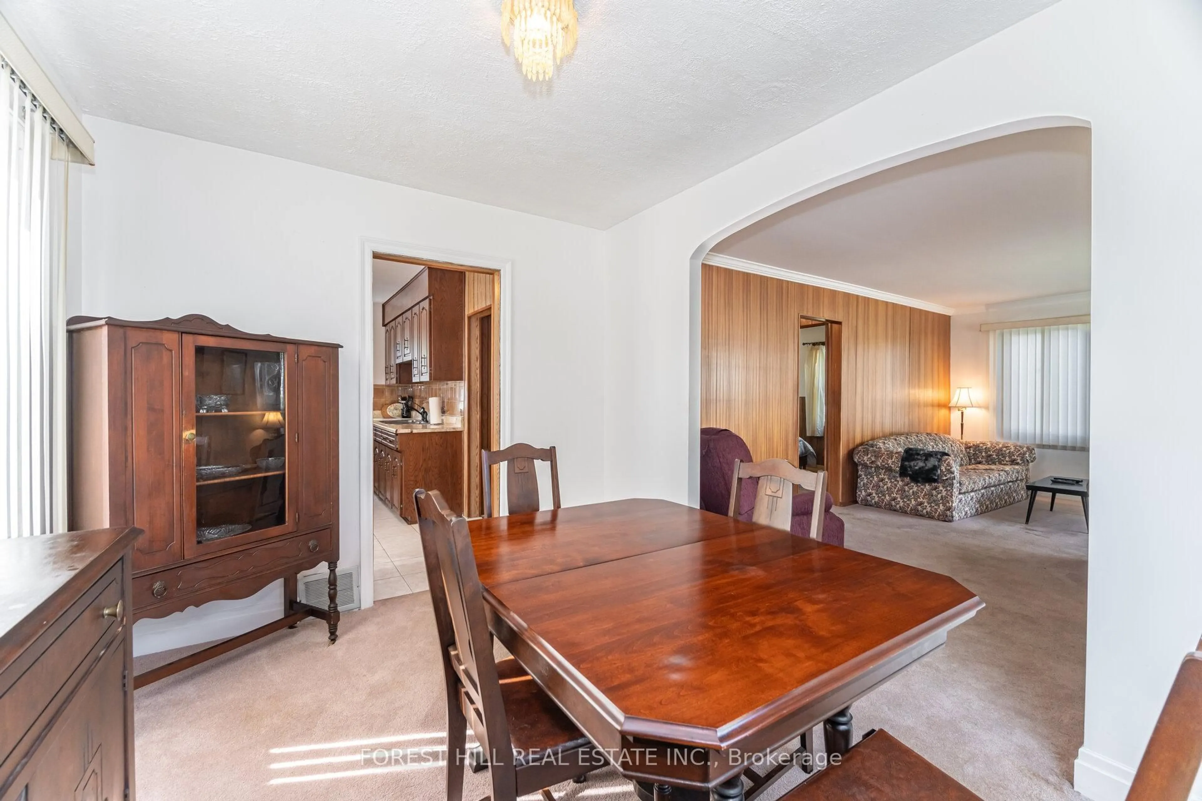 Dining room, unknown for 2 Topham Rd, Toronto Ontario M4B 3K2