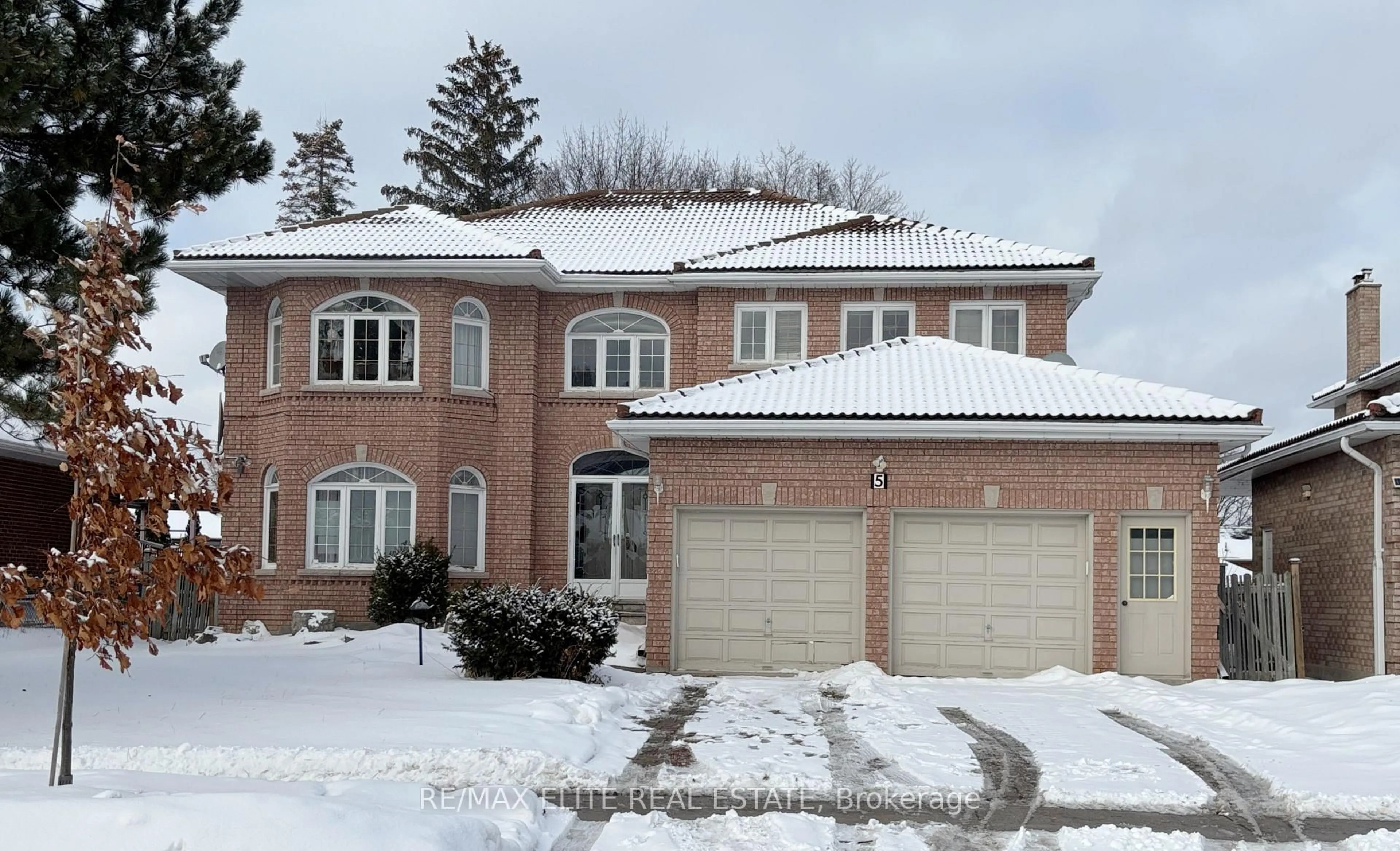 Home with brick exterior material, street for 5 Emmeline Cres, Toronto Ontario M1S 1L1