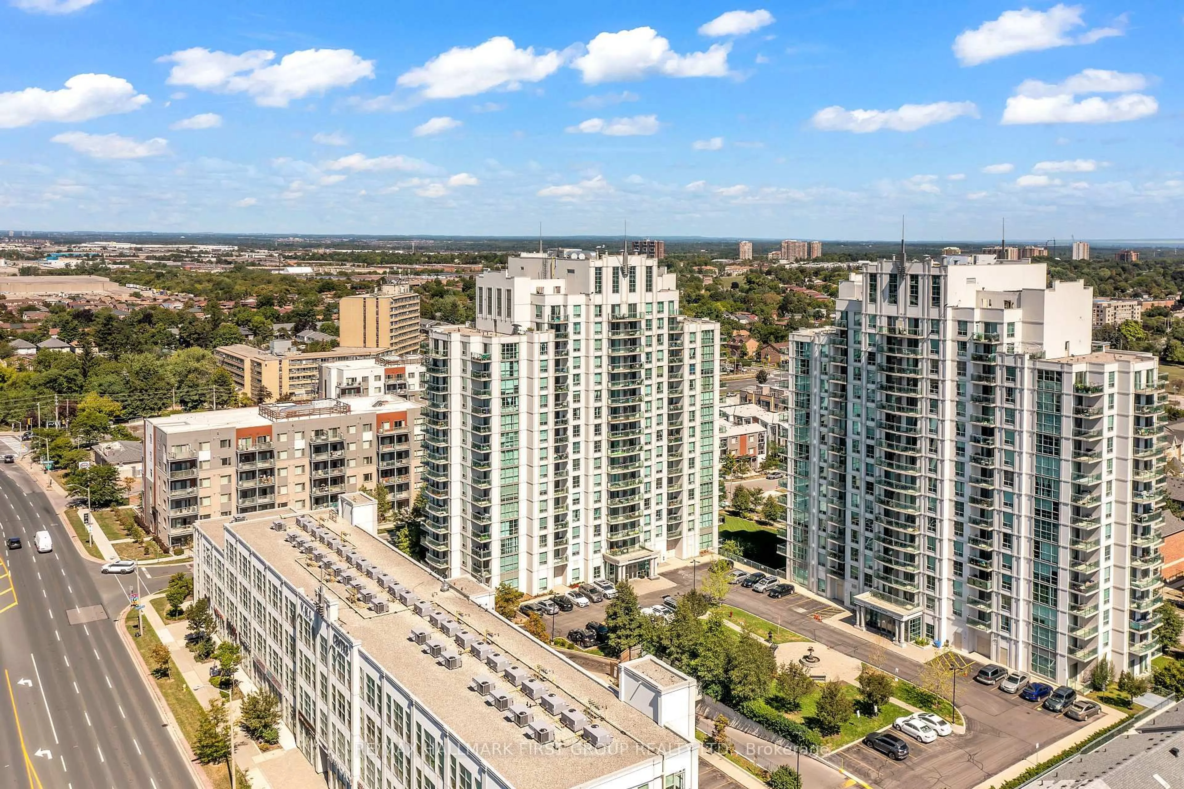 A pic from outside/outdoor area/front of a property/back of a property/a pic from drone, city buildings view from balcony for 6 Rosebank Dr #15A, Toronto Ontario M1B 0A1