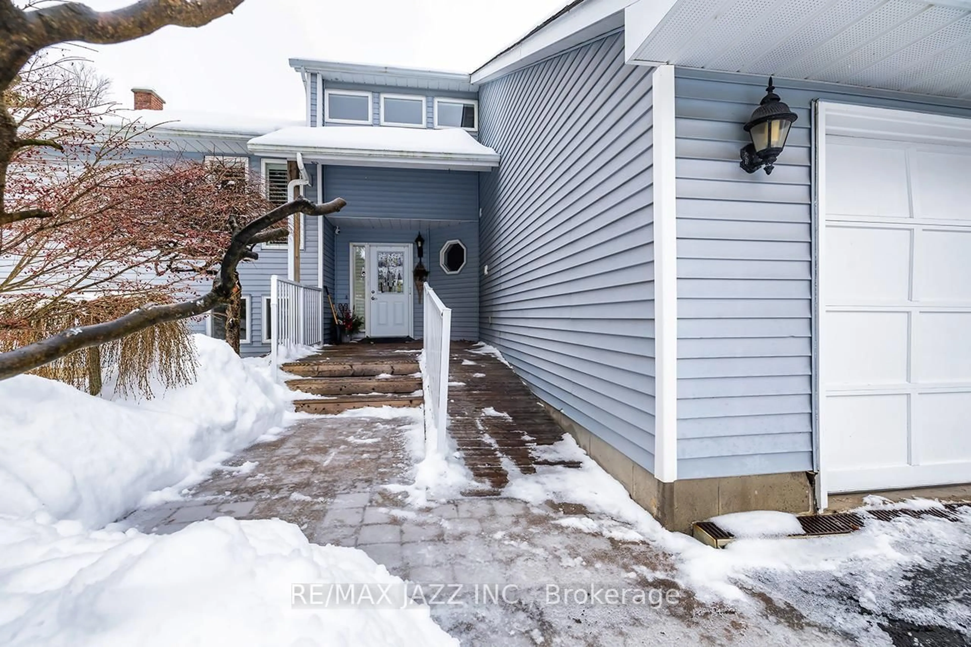 Unknown for 4534 Trulls Rd, Clarington Ontario L0B 1J0