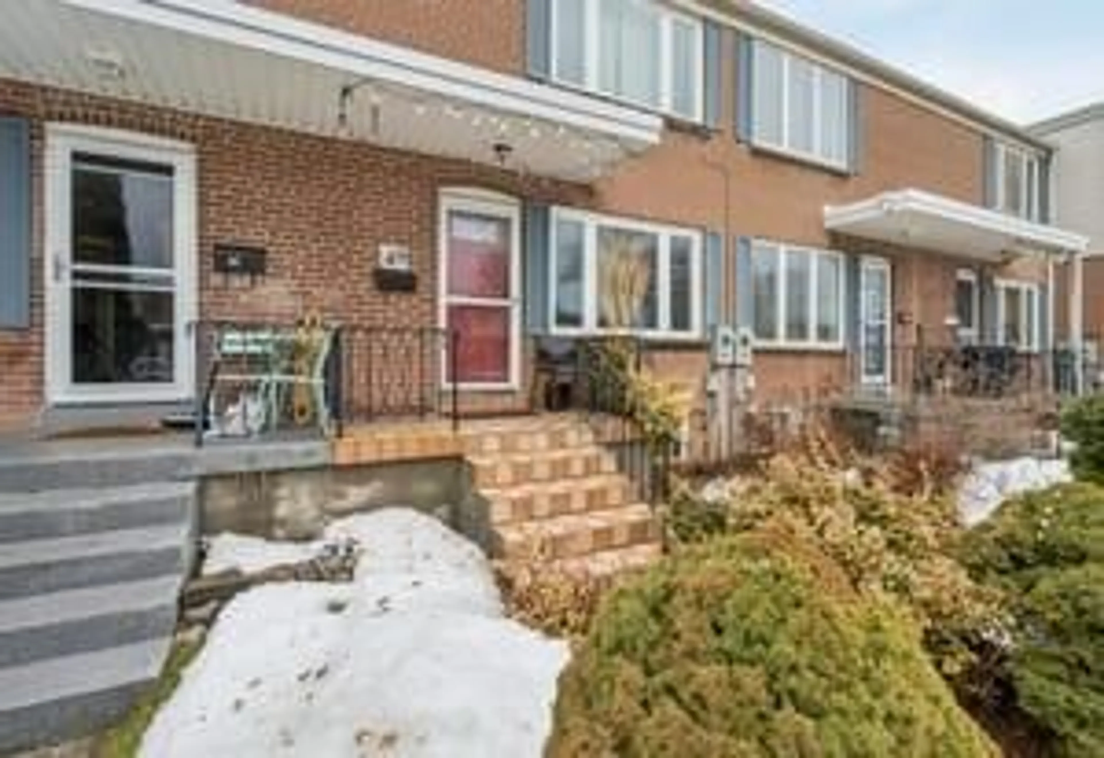 Home with brick exterior material, street for 740 Kennedy Rd #49, Toronto Ontario M1K 2C5