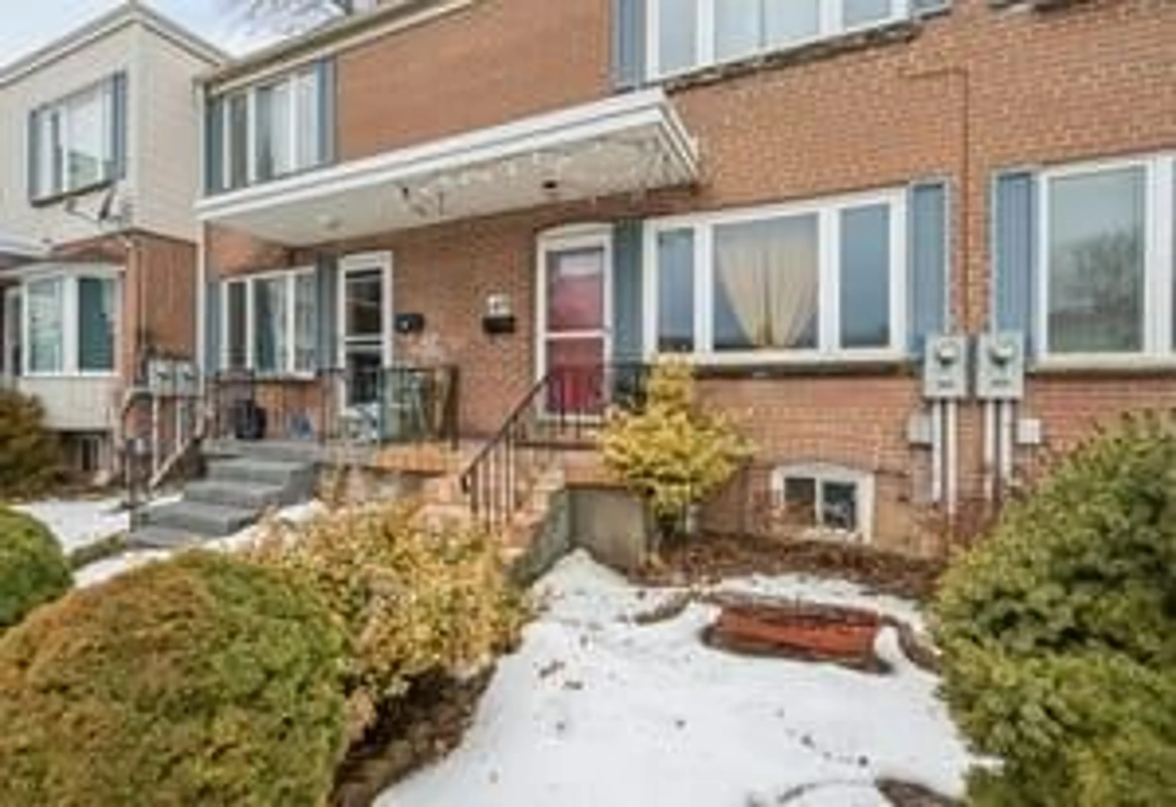Home with brick exterior material, street for 740 Kennedy Rd #49, Toronto Ontario M1K 2C5