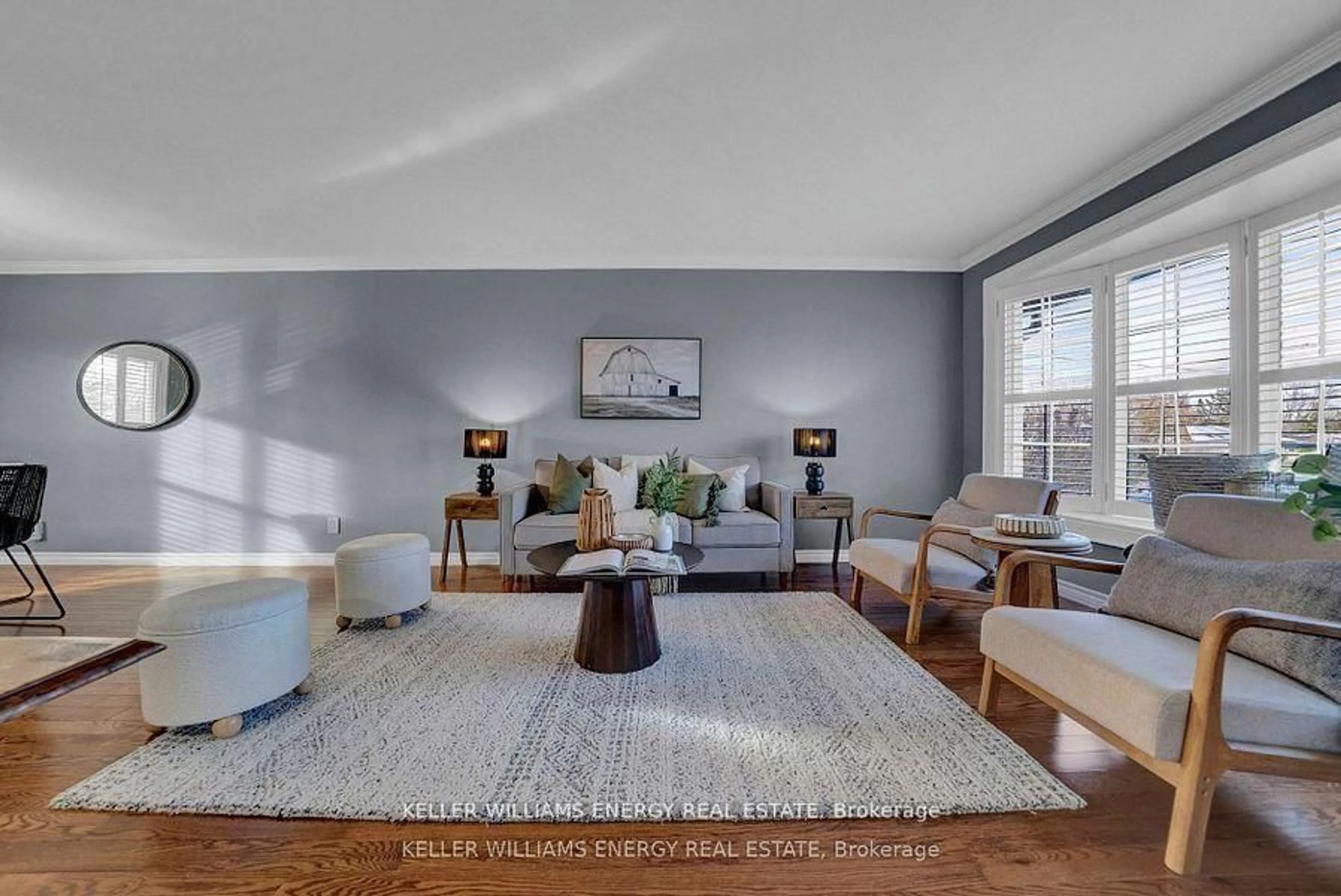 Living room with furniture, unknown for 572 Rosmere St, Oshawa Ontario L1J 5H7