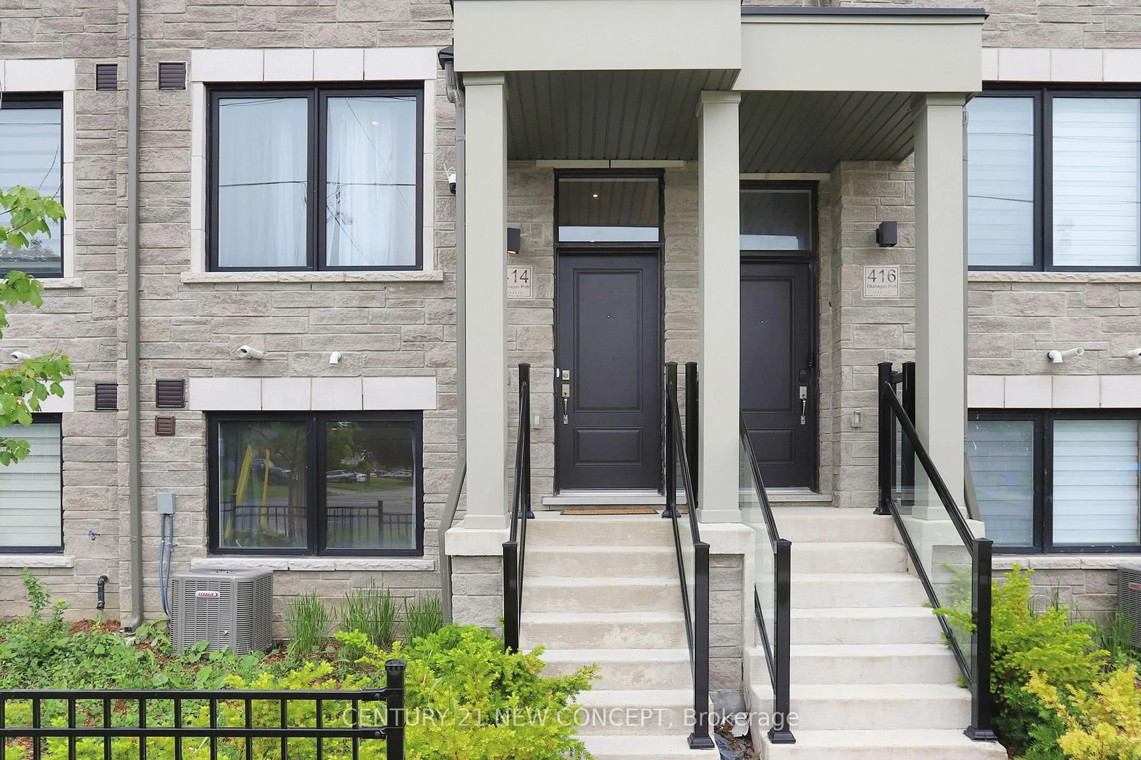 Unknown for 414 Okanagan Path, Oshawa Ontario L1H 0B1