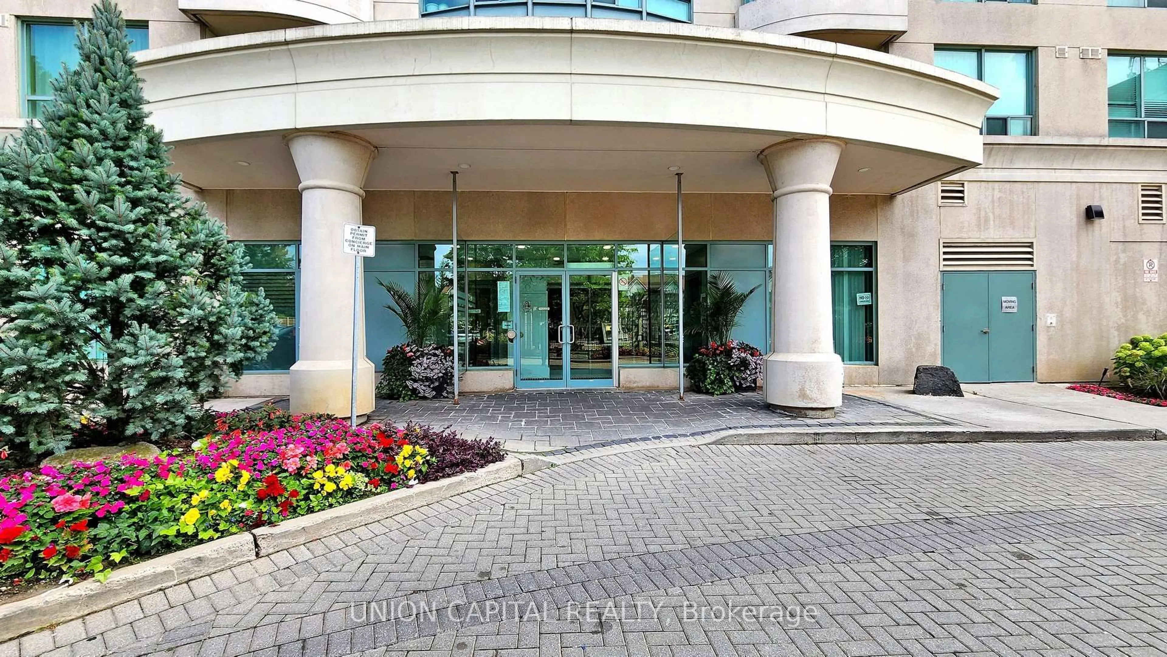 Unknown for 61 Town Centre Crt #PH01, Toronto Ontario M1P 5C5