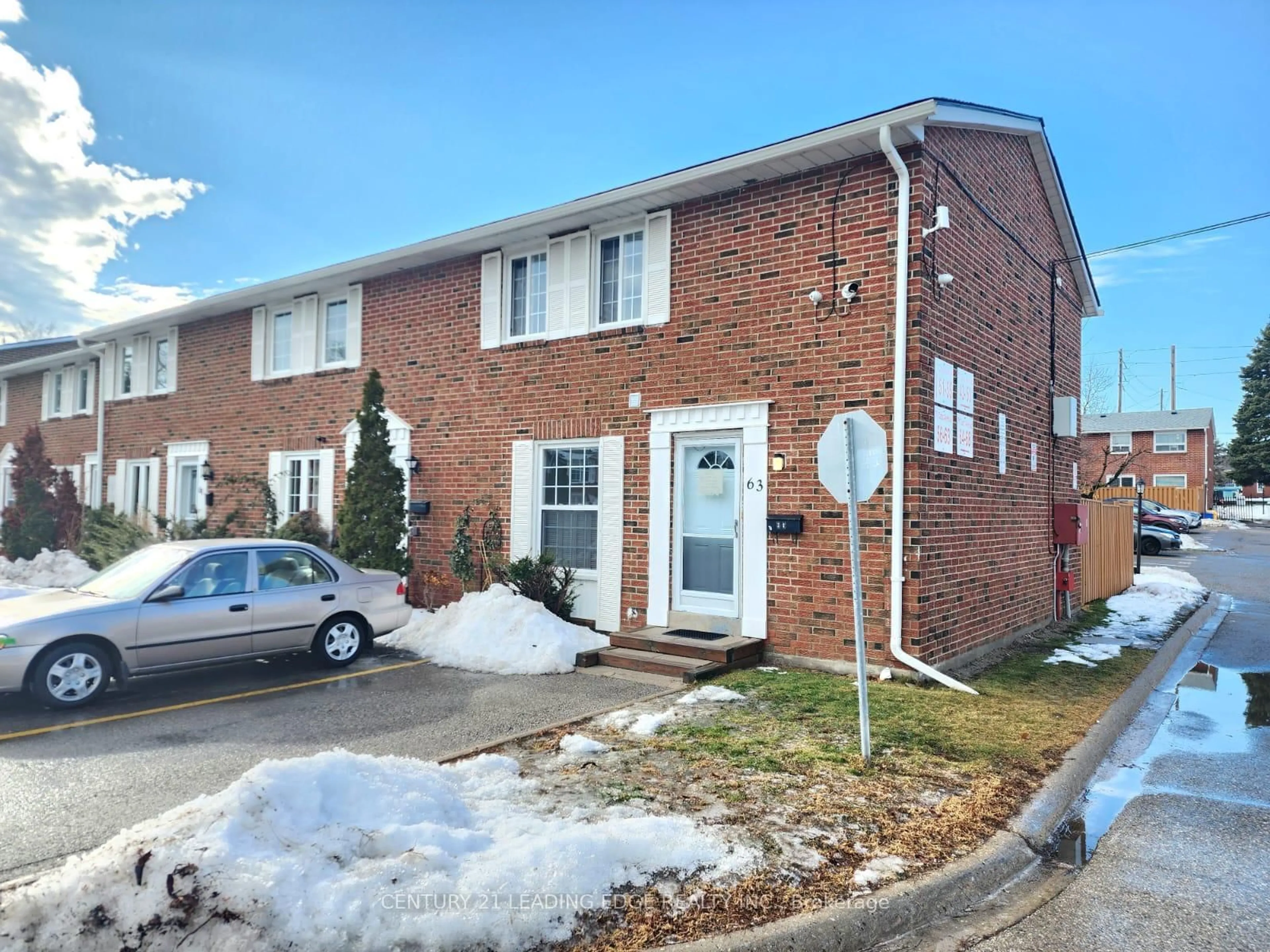 Home with brick exterior material, street for 71 Cass Ave #63, Toronto Ontario M1T 3P8