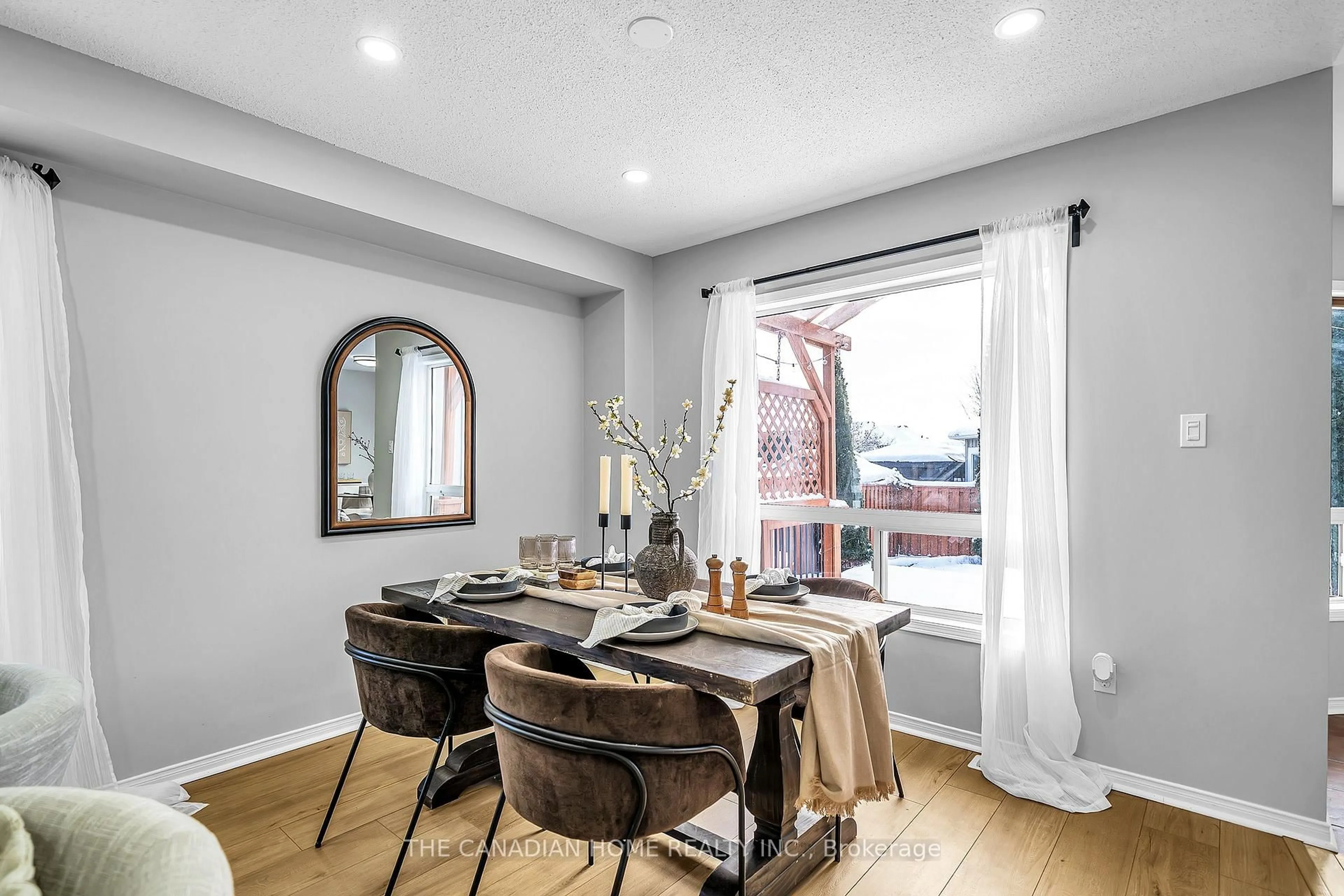 Dining room, unknown for 169 Harmer Dr, Clarington Ontario L1B 1P9