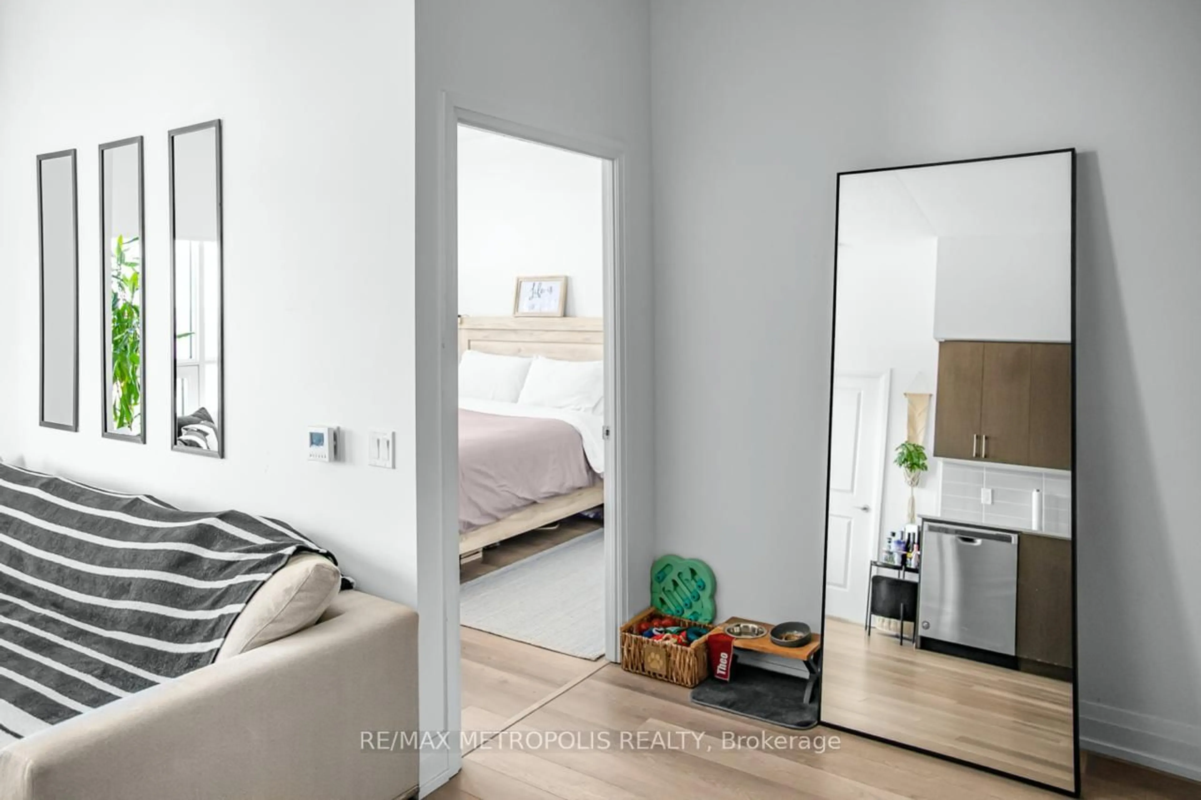 A pic of a room for 3121 Sheppard Ave #908, Toronto Ontario M1T 0B6