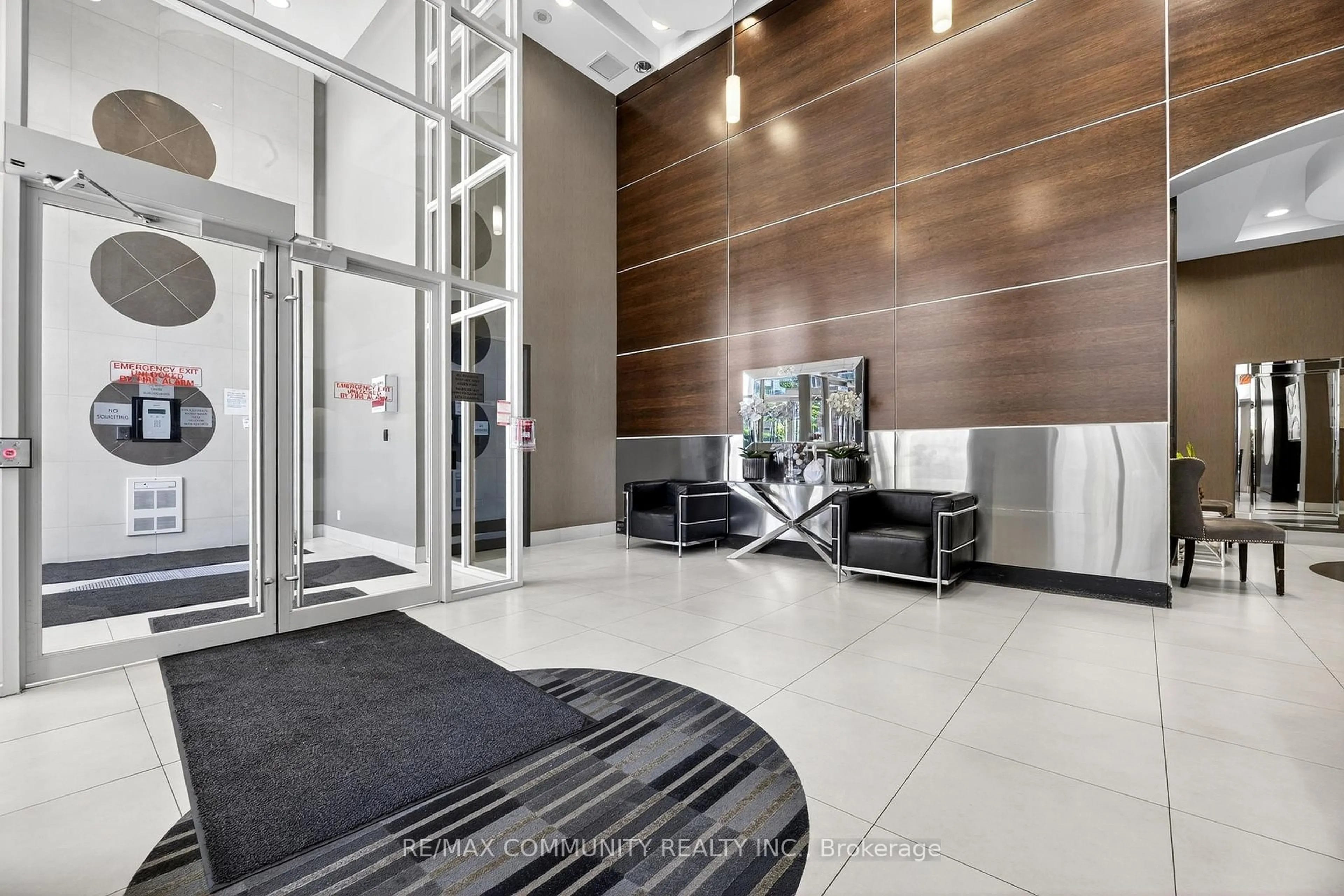 Unknown for 25 Town Centre Crt #2010, Toronto Ontario M1P 0B4