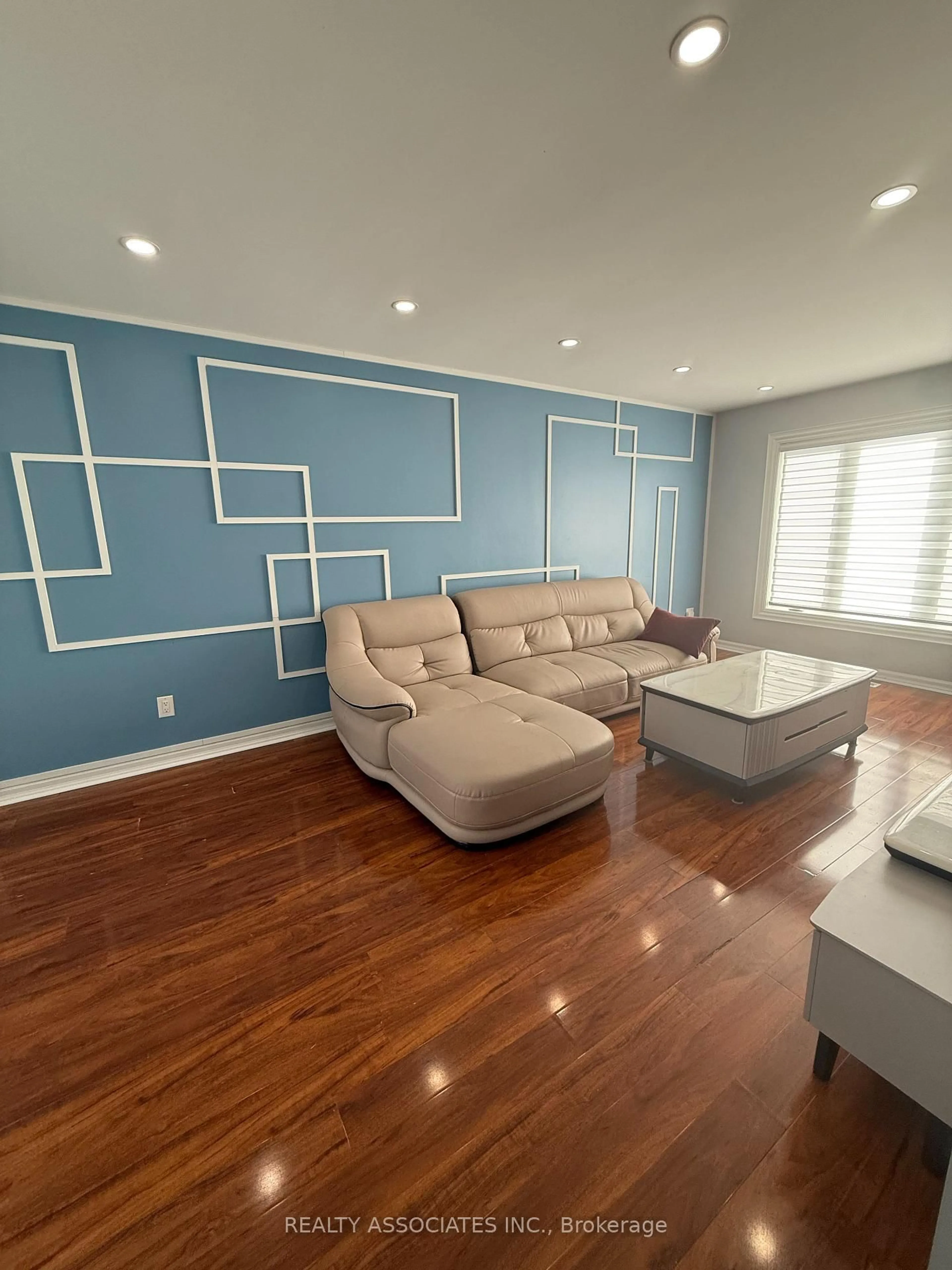 Living room with furniture, wood/laminate floor for 6 Harbord Cres, Ajax Ontario L1S 4E1