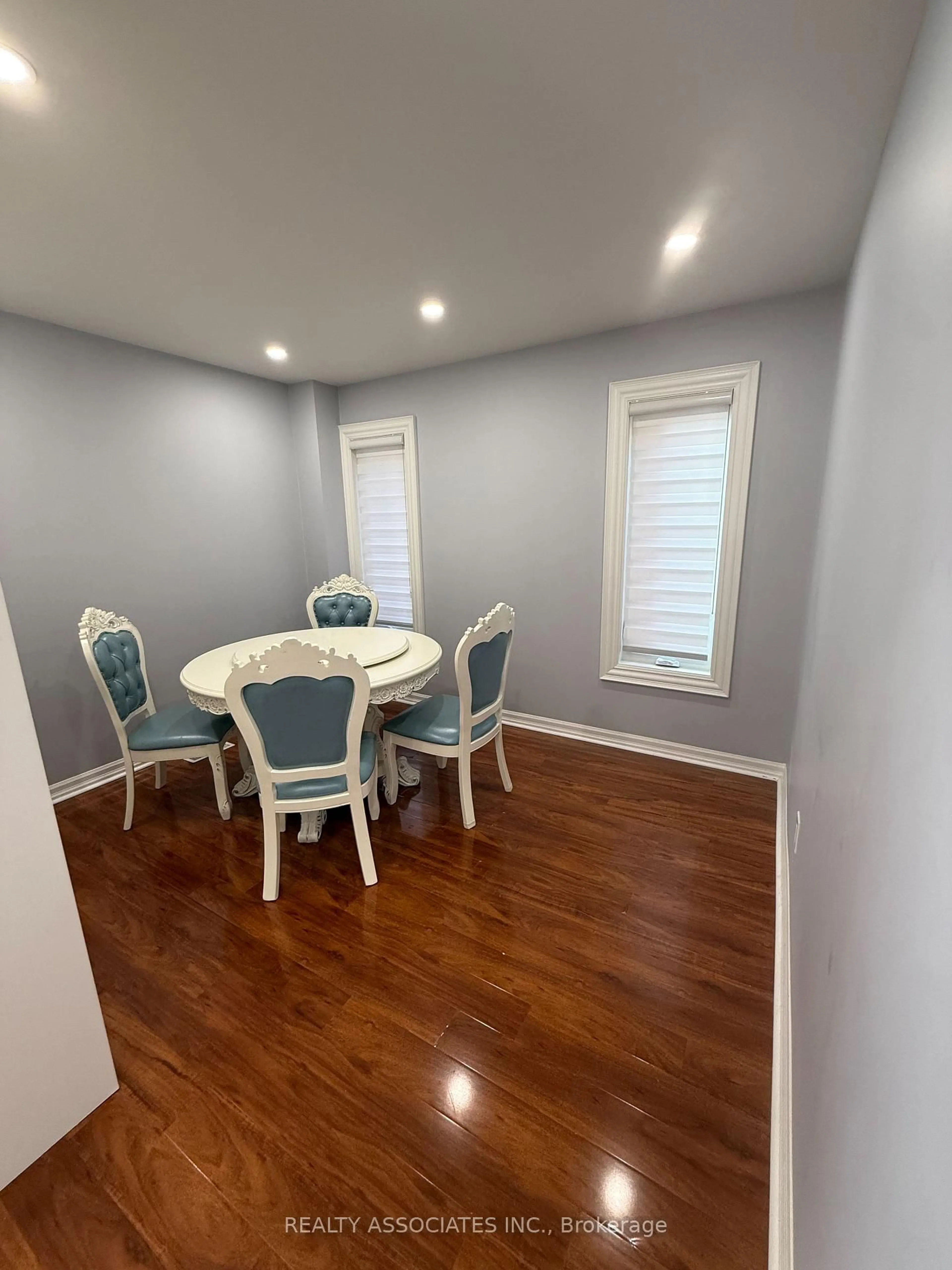 Dining room, wood/laminate floor for 6 Harbord Cres, Ajax Ontario L1S 4E1