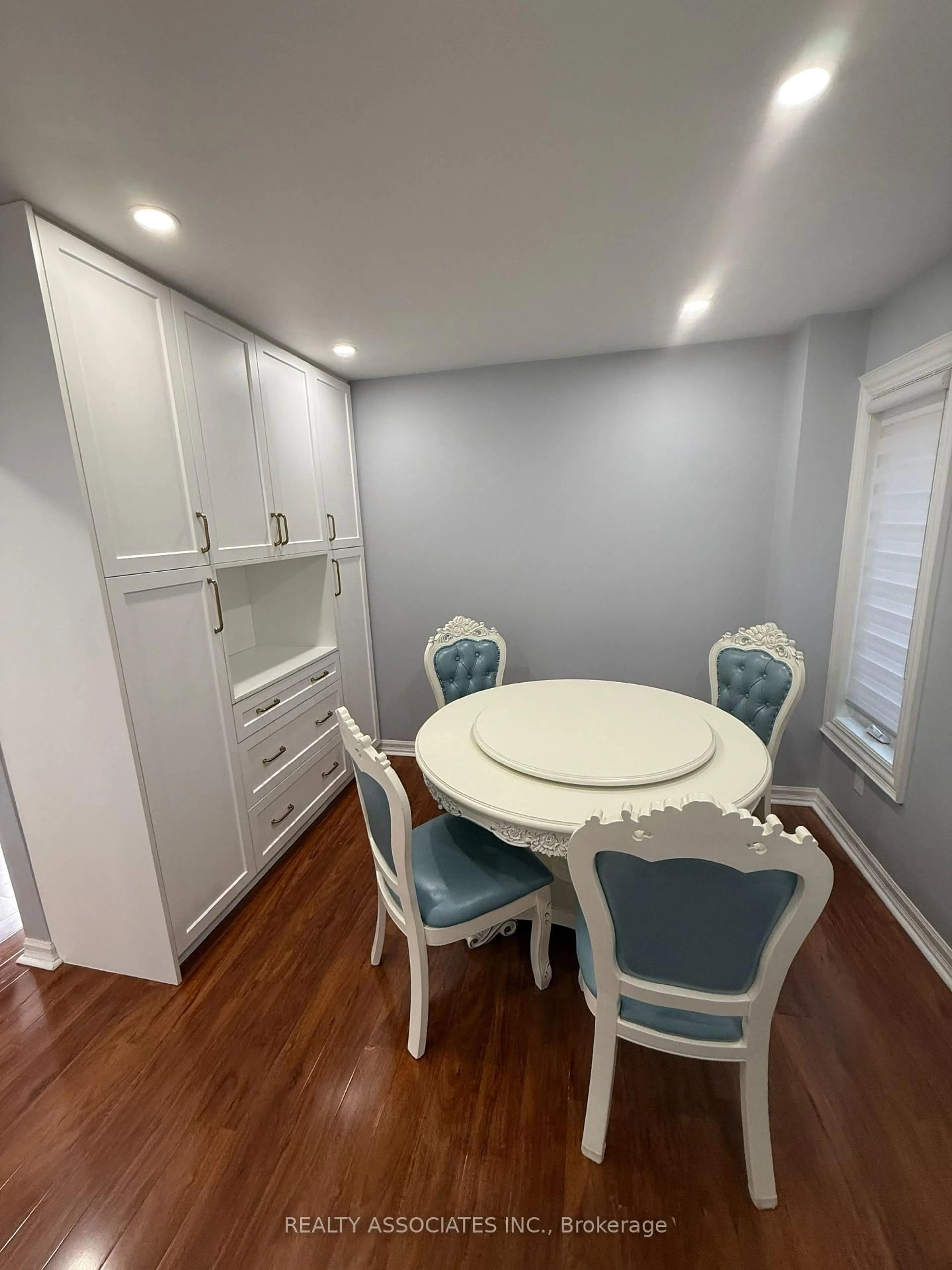 Dining room, wood/laminate floor for 6 Harbord Cres, Ajax Ontario L1S 4E1