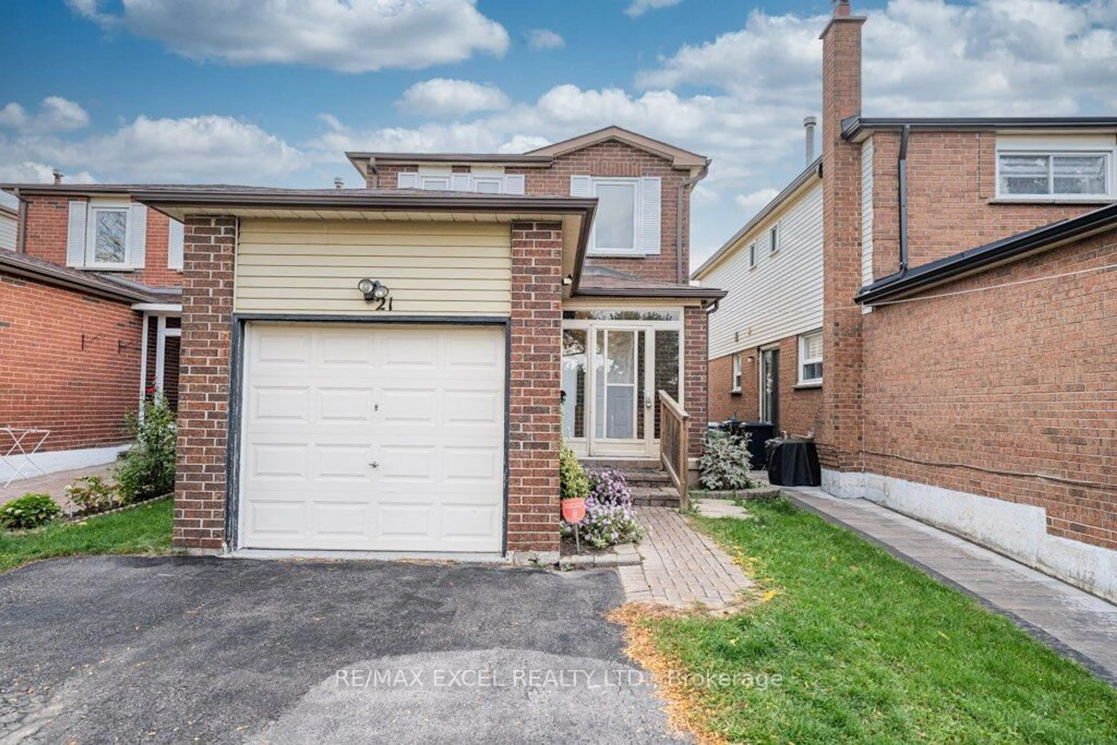 Home with brick exterior material, street for 21 Brimstone Cres, Toronto Ontario M1V 3C8