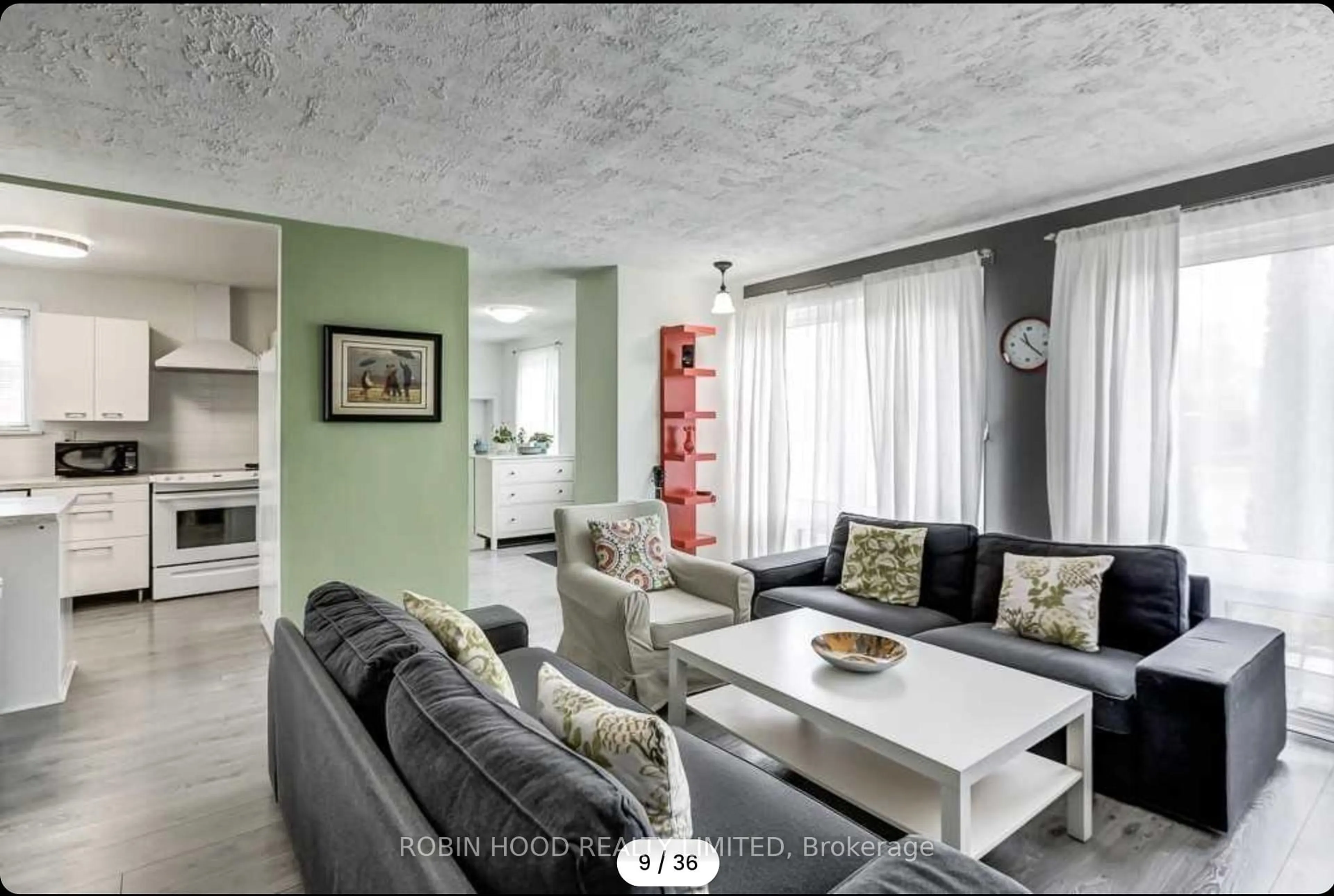 Living room with furniture, unknown for 5290 Lawrence Ave, Toronto Ontario M1C 1R4