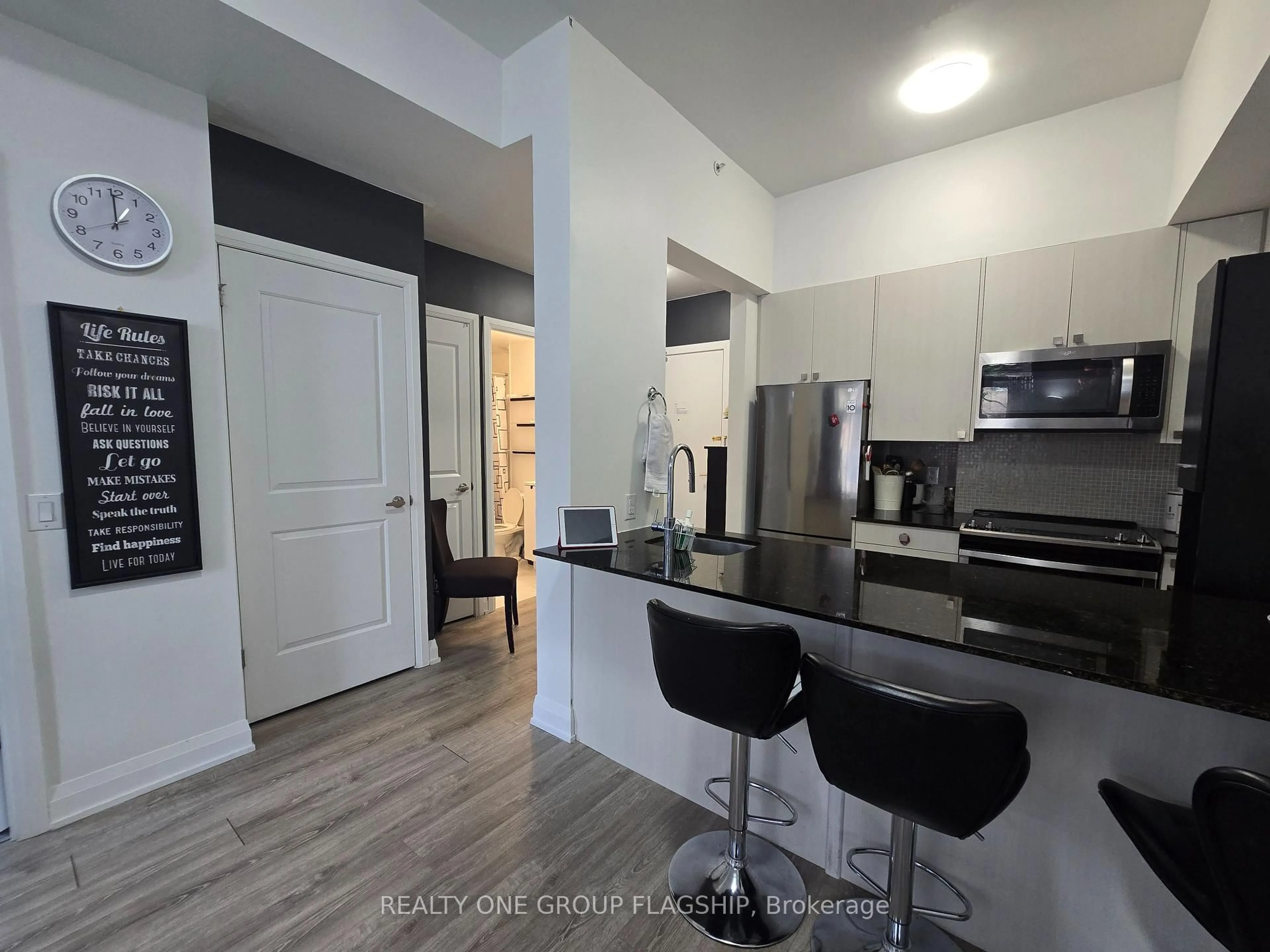 Open concept kitchen, unknown for 3655 Kingston Rd #113, Toronto Ontario M1M 1S2