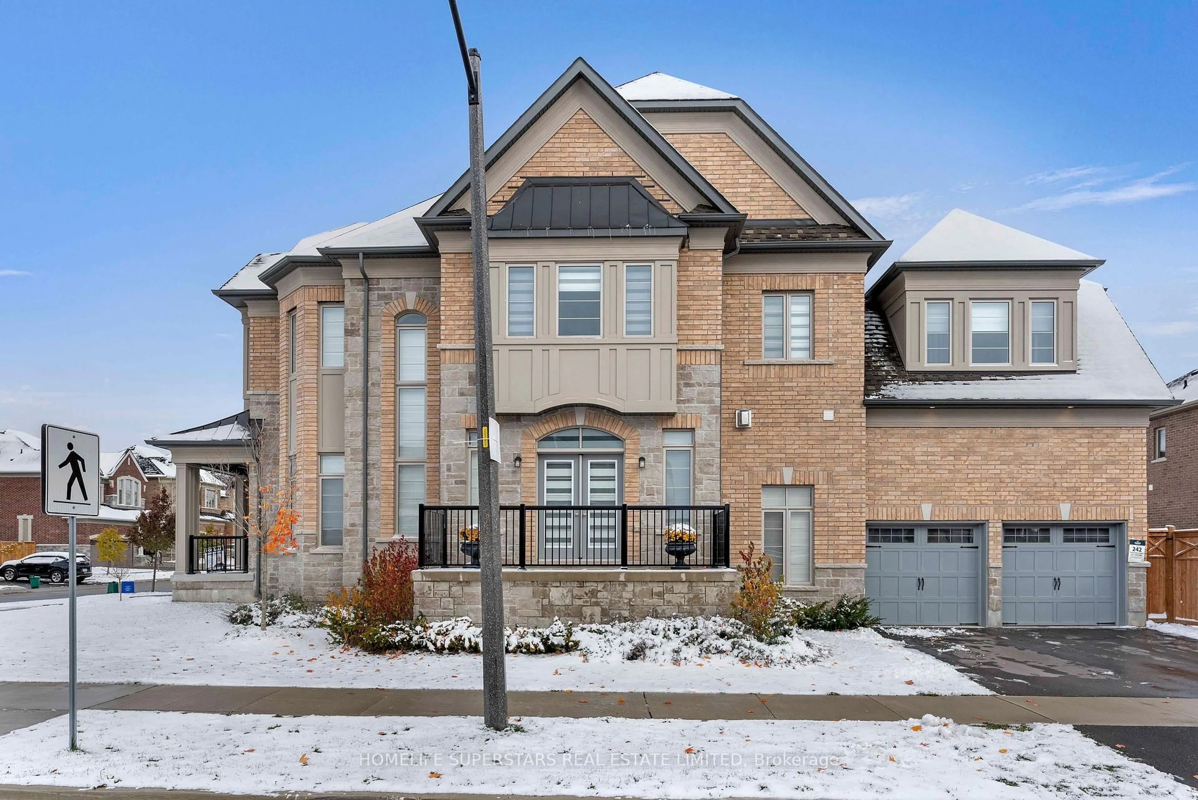 Home with brick exterior material, street for 55 Christine Elliott Ave, Whitby Ontario L1P 0C8