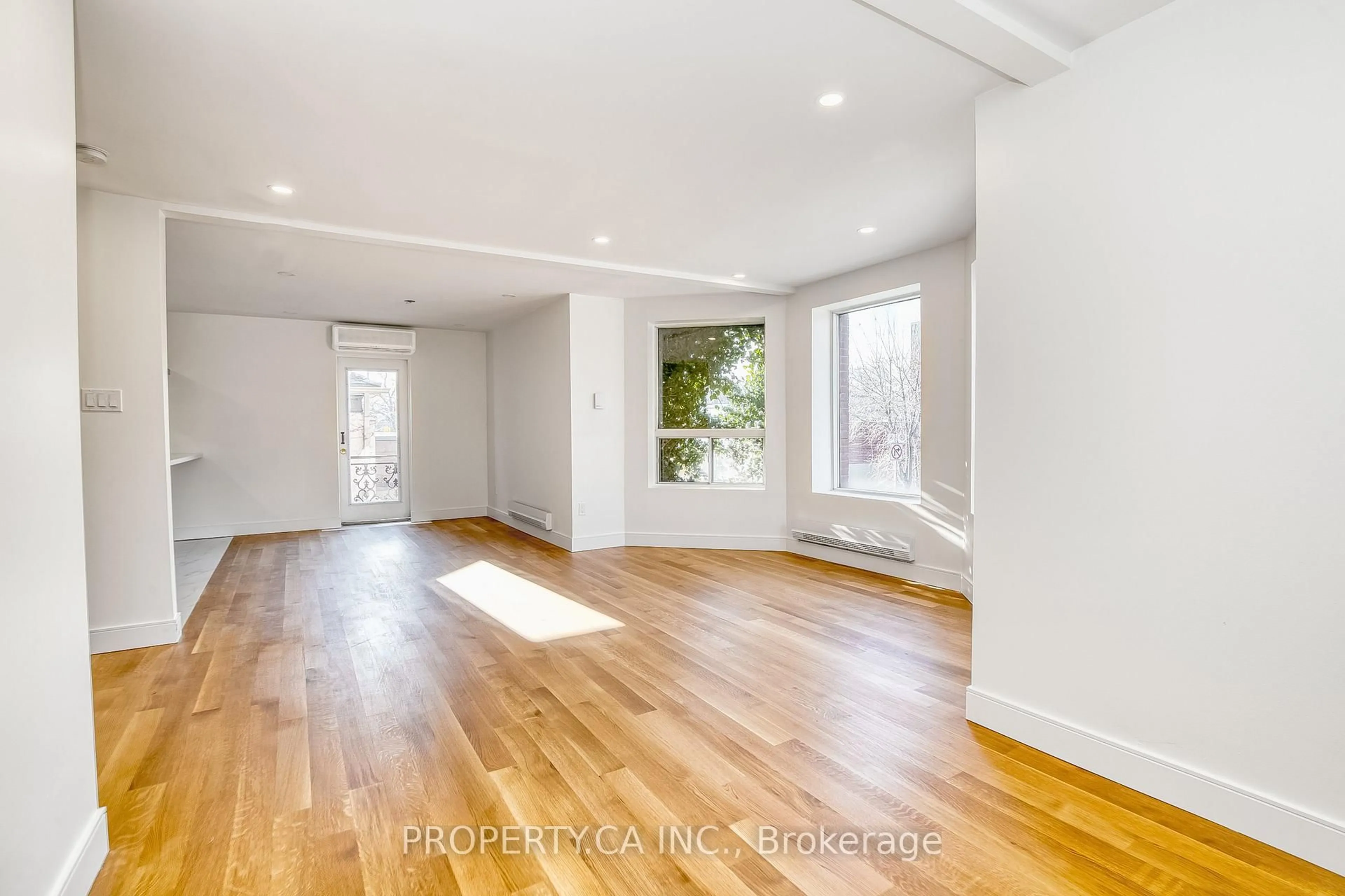 Unknown for 97 Lee Ave, Toronto Ontario M4E 2P2