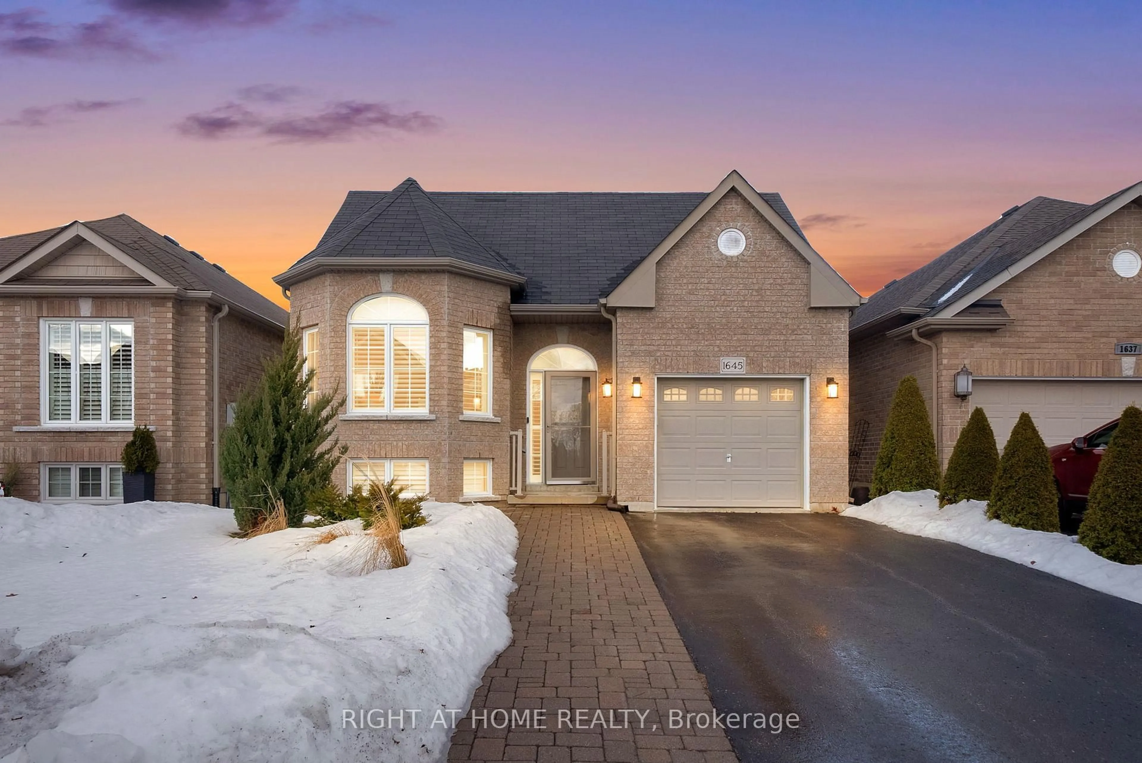 Home with brick exterior material, street for 1645 Whitestone Dr, Oshawa Ontario L1K 2X1