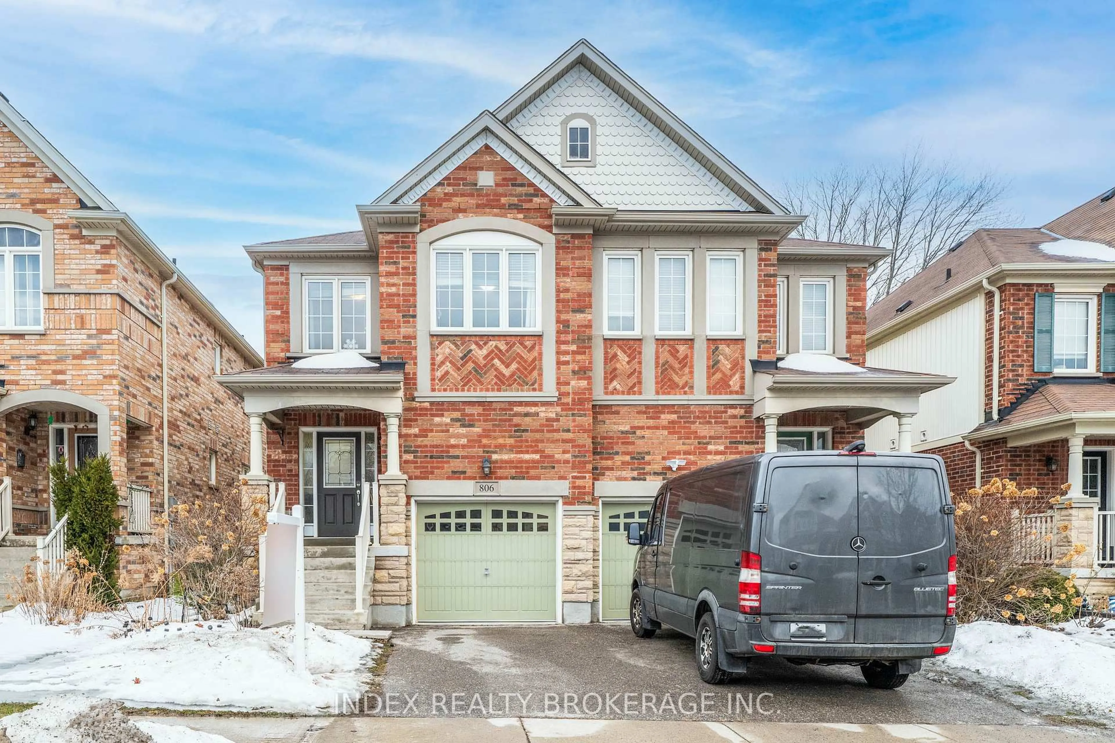 Home with brick exterior material, street for 806 Mccue Dr, Oshawa Ontario L1K 0R1