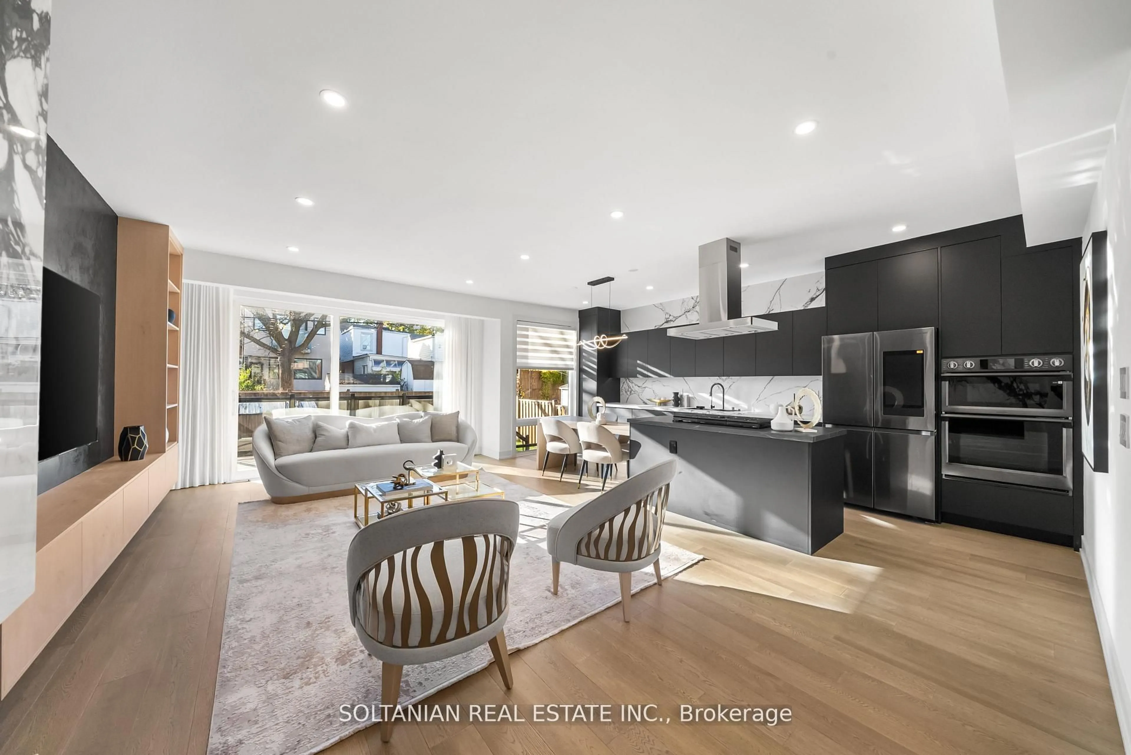 Open concept kitchen, unknown for 62 Inwood Ave, Toronto Ontario M4J 3Y5