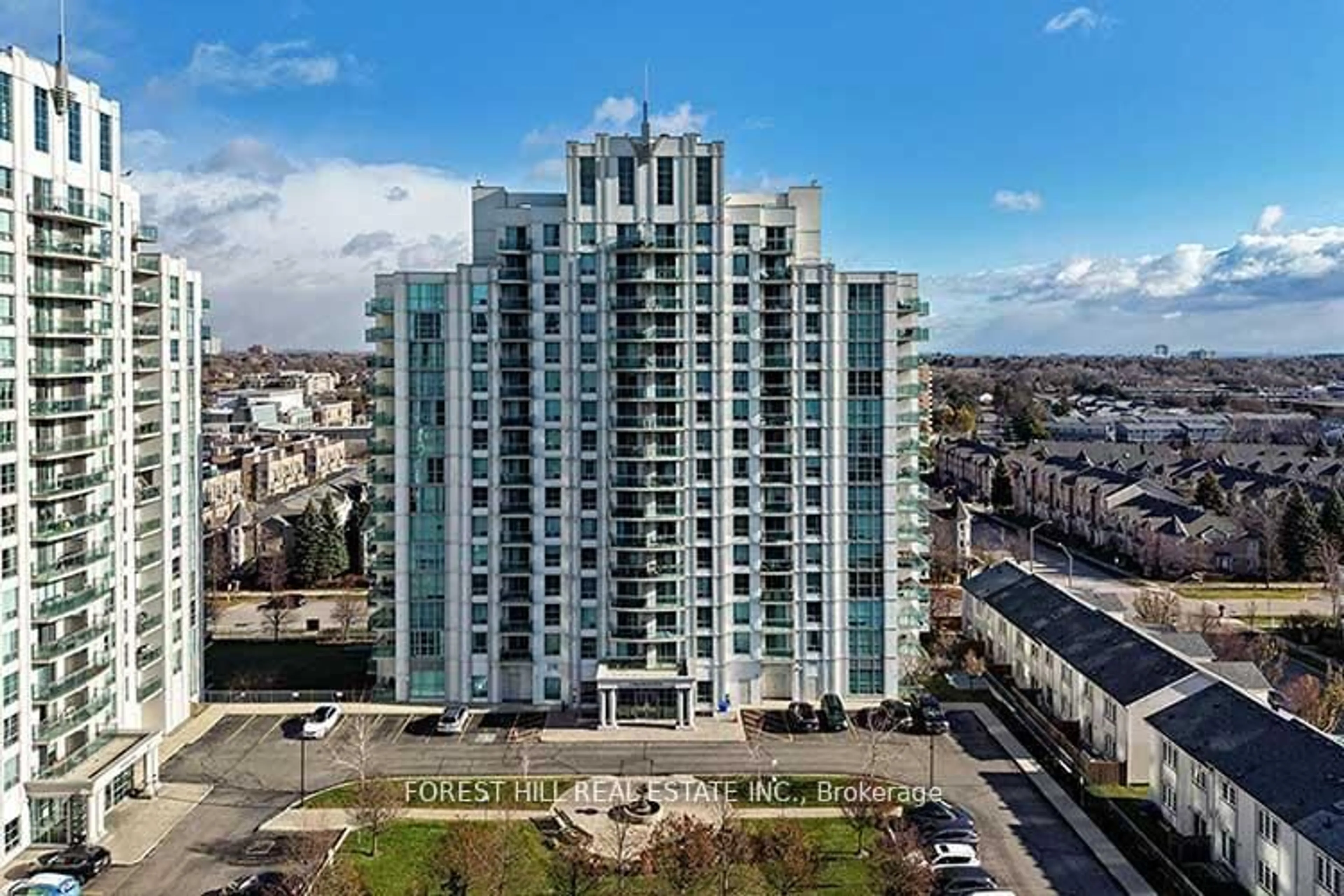 A pic from outside/outdoor area/front of a property/back of a property/a pic from drone, city buildings view from balcony for 8 Rosebank Dr #5B, Toronto Ontario M1B 5Z3