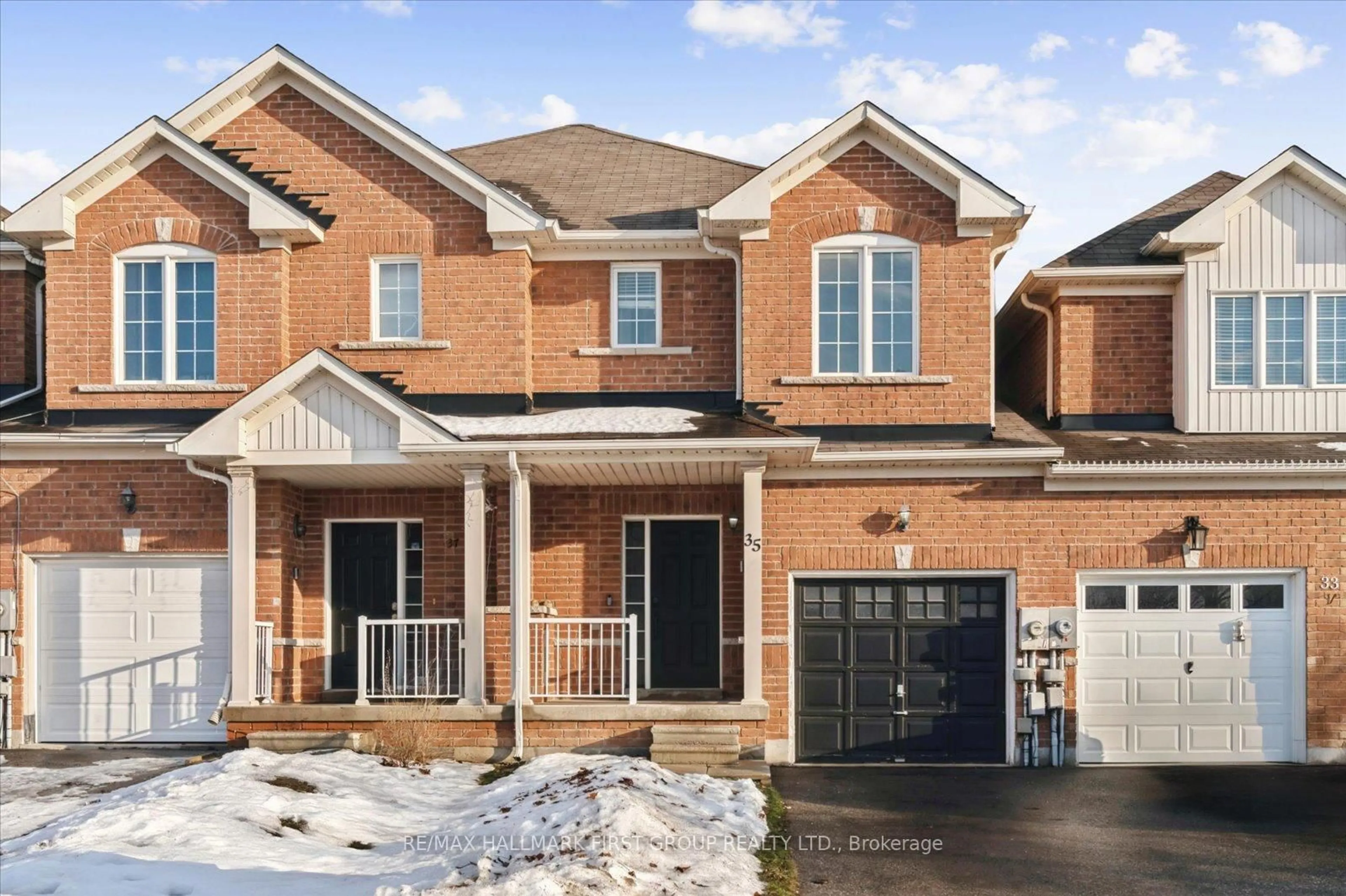 Home with brick exterior material, street for 35 Beckett Cres, Clarington Ontario L1E 3J4