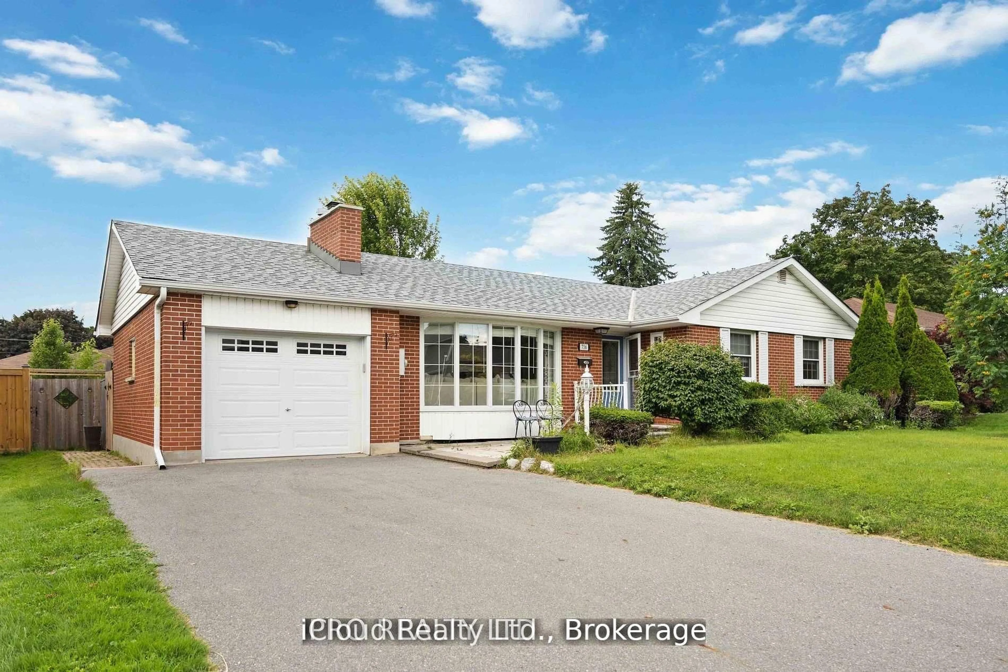 Home with brick exterior material, street for 736 Westdale St, Oshawa Ontario L1J 5B7