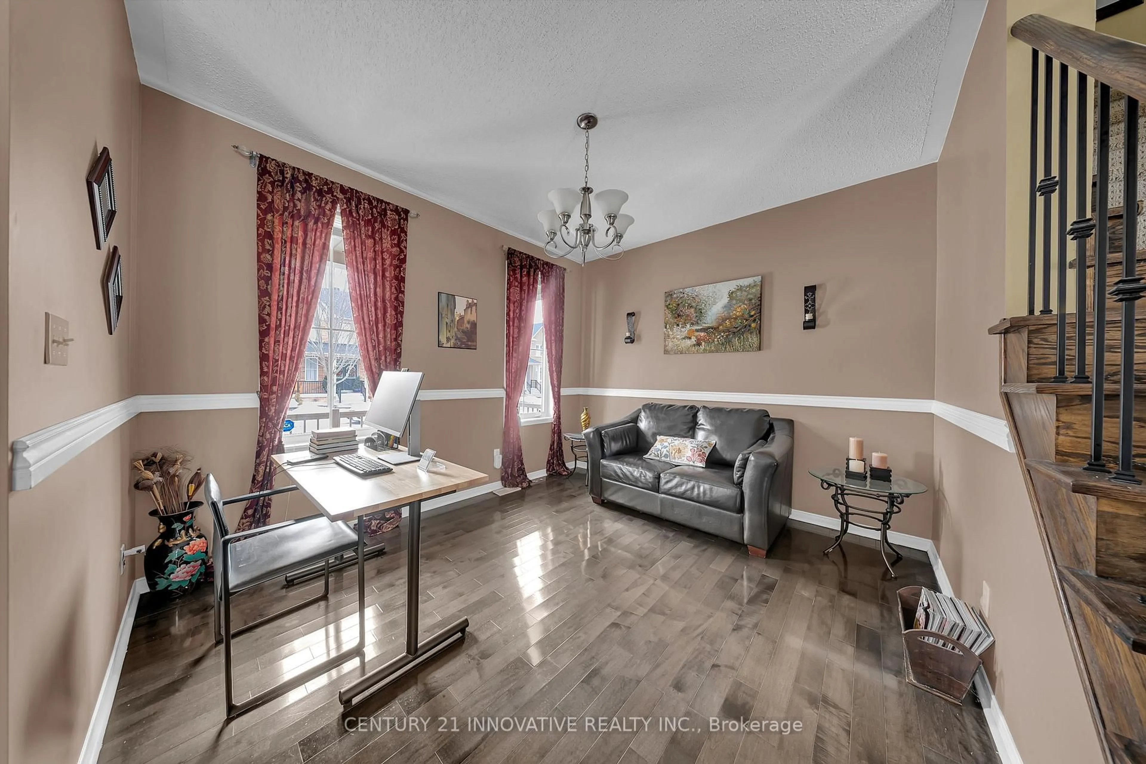 Living room with furniture, unknown for 25 Seward Cres, Ajax Ontario L1Z 2C3