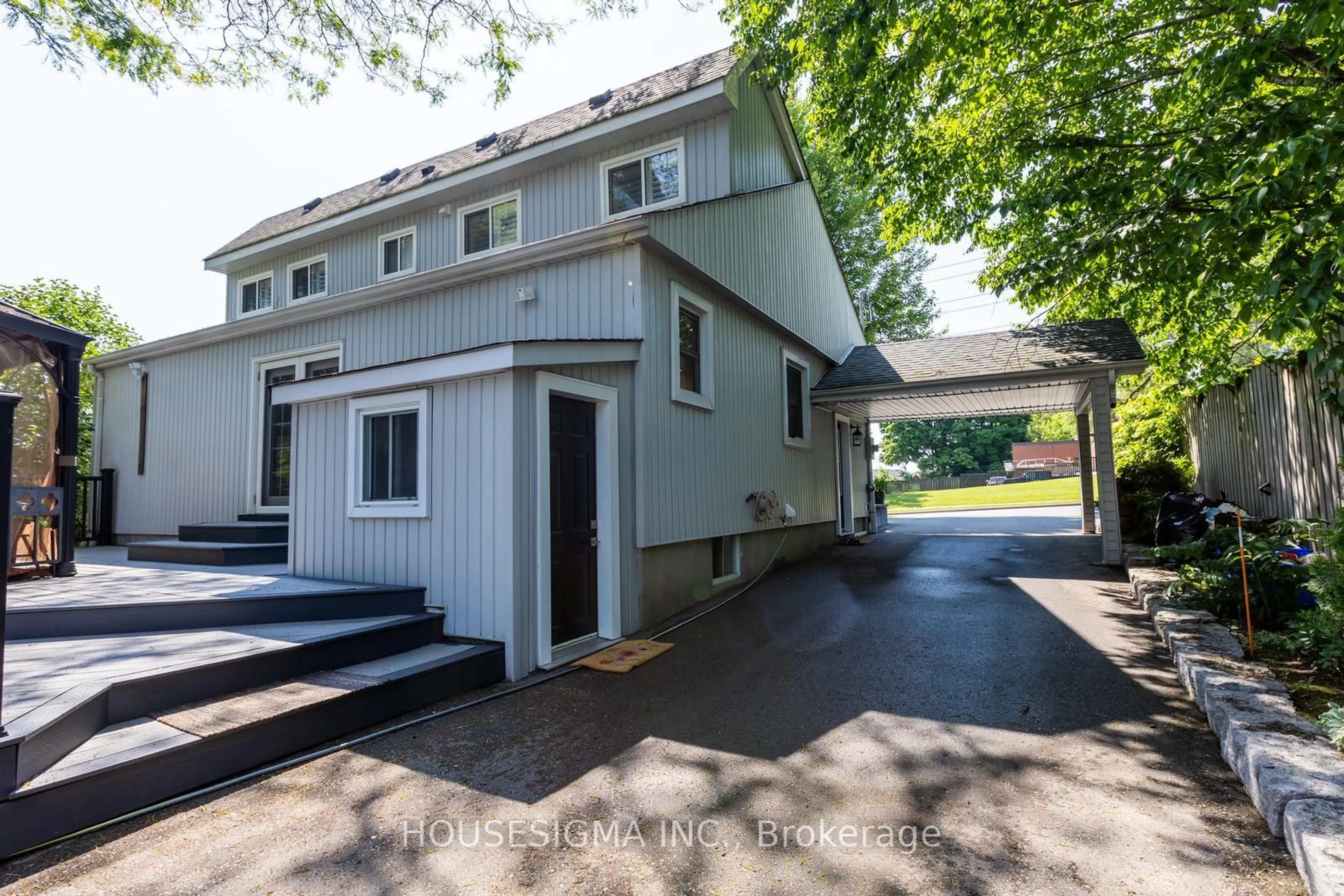 Home with vinyl exterior material, street for 4 Concession St, Clarington Ontario L1C 1Y1