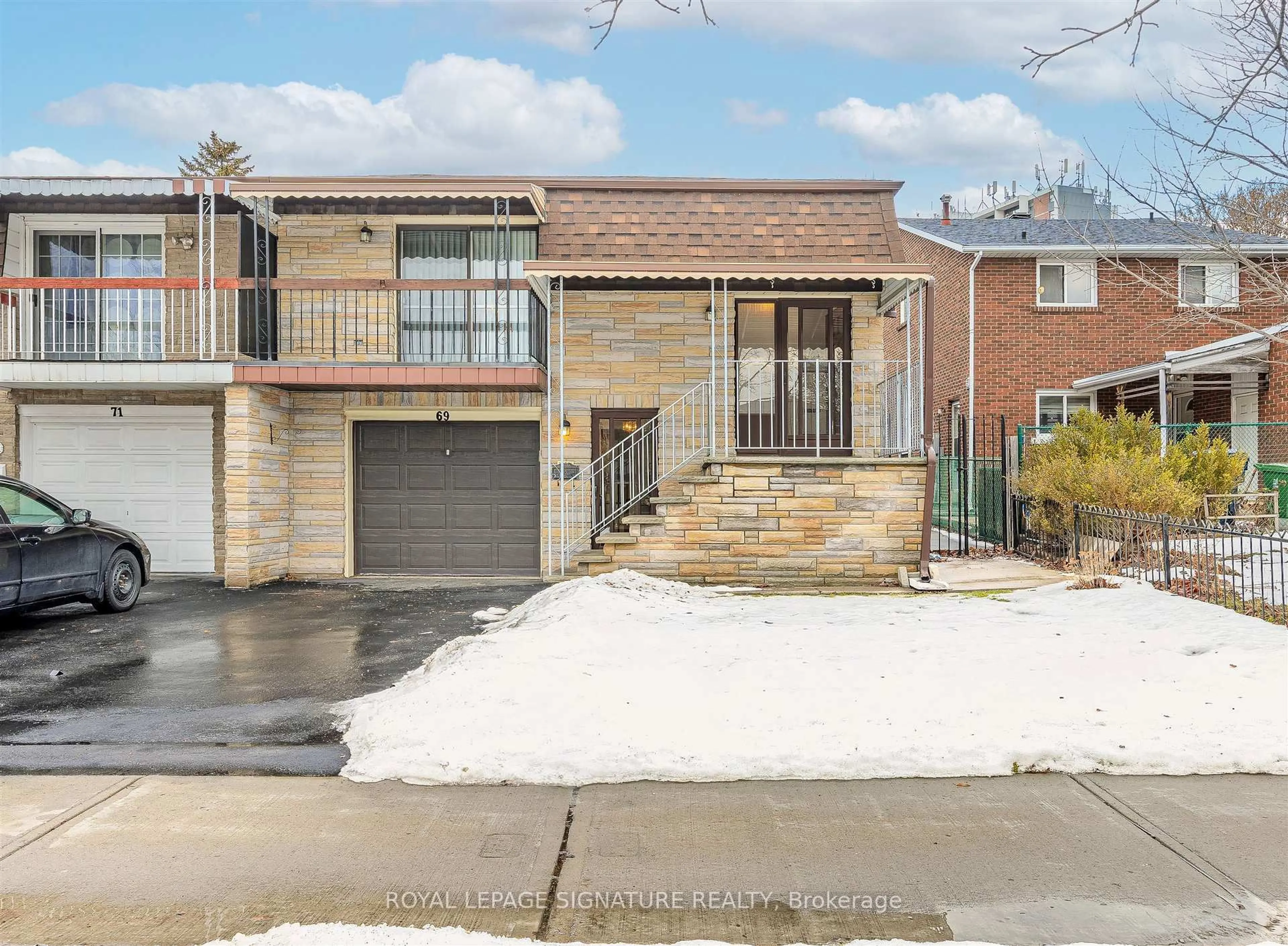 Home with brick exterior material, street for 69 Keyworth Tr, Toronto Ontario M1S 2V2