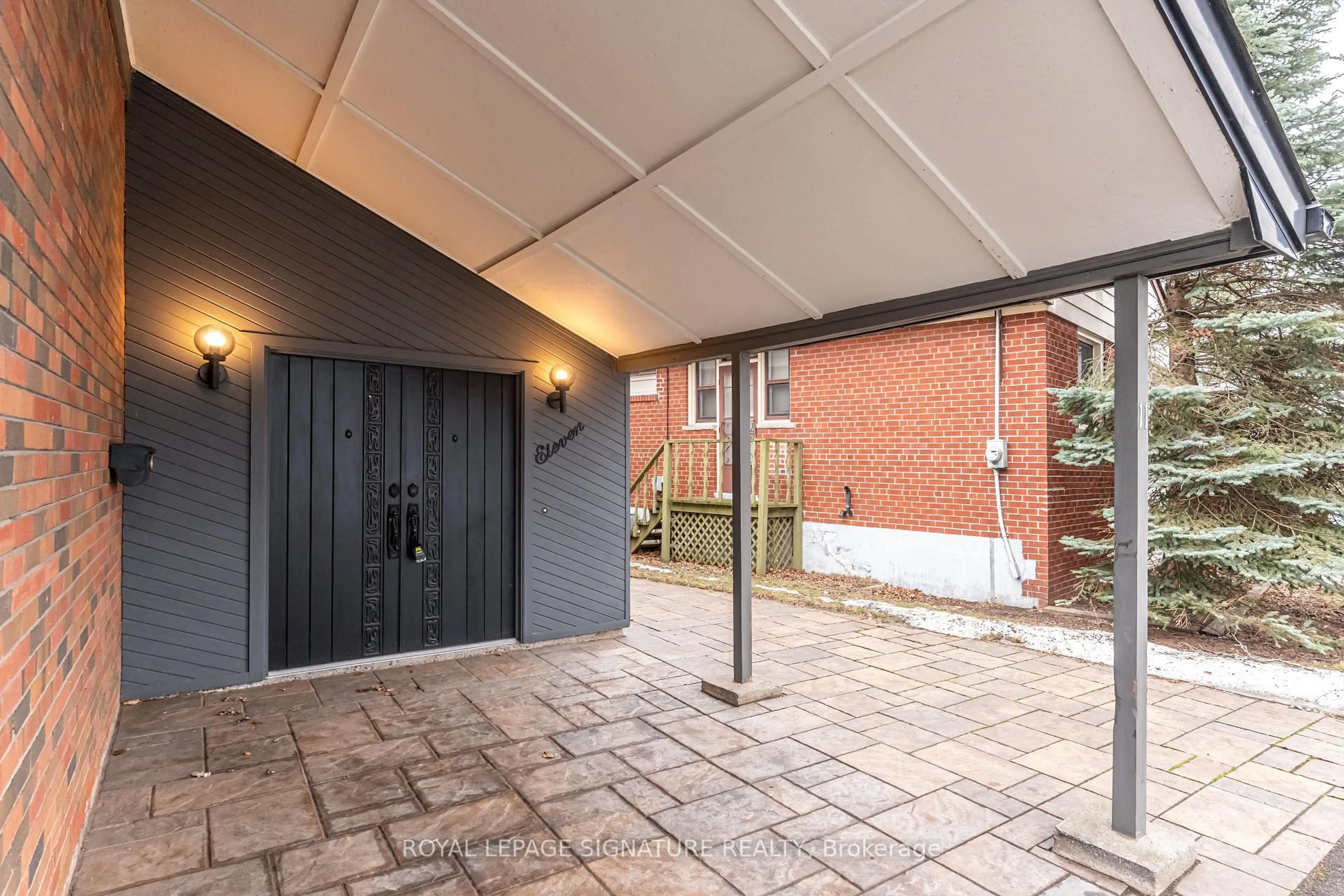 Patio, street for 11 Mackinac Cres, Toronto Ontario M1J 1P8