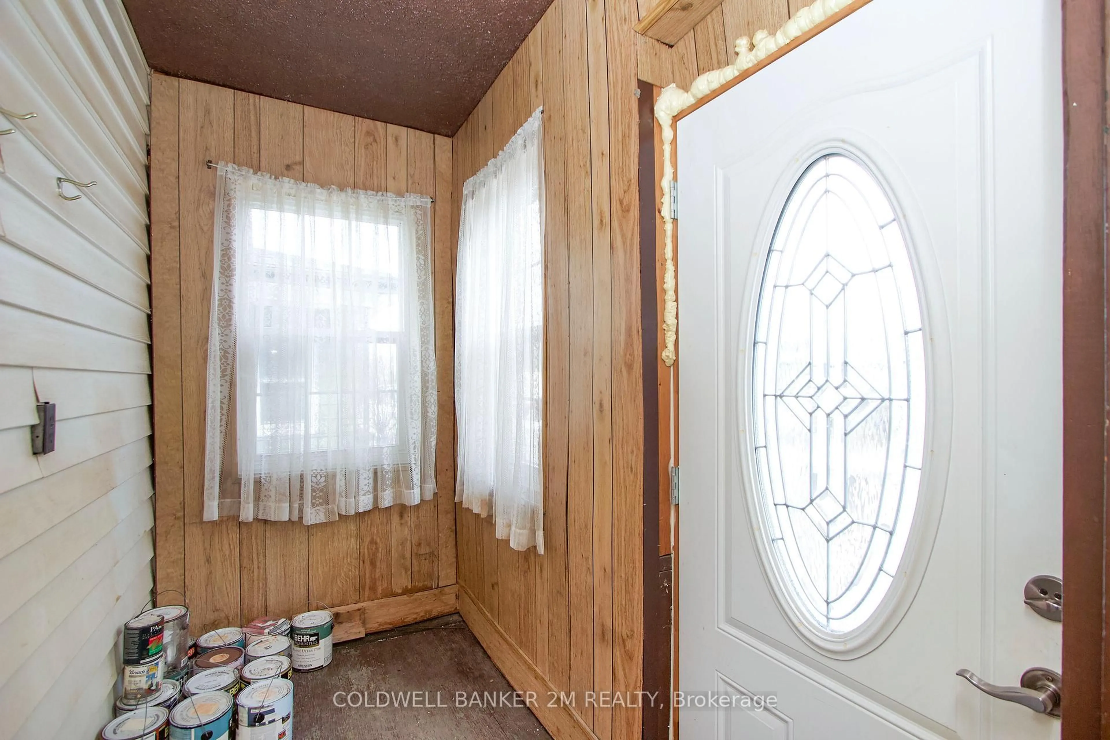 Unknown for 754 Gifford St, Oshawa Ontario L1H 4W2