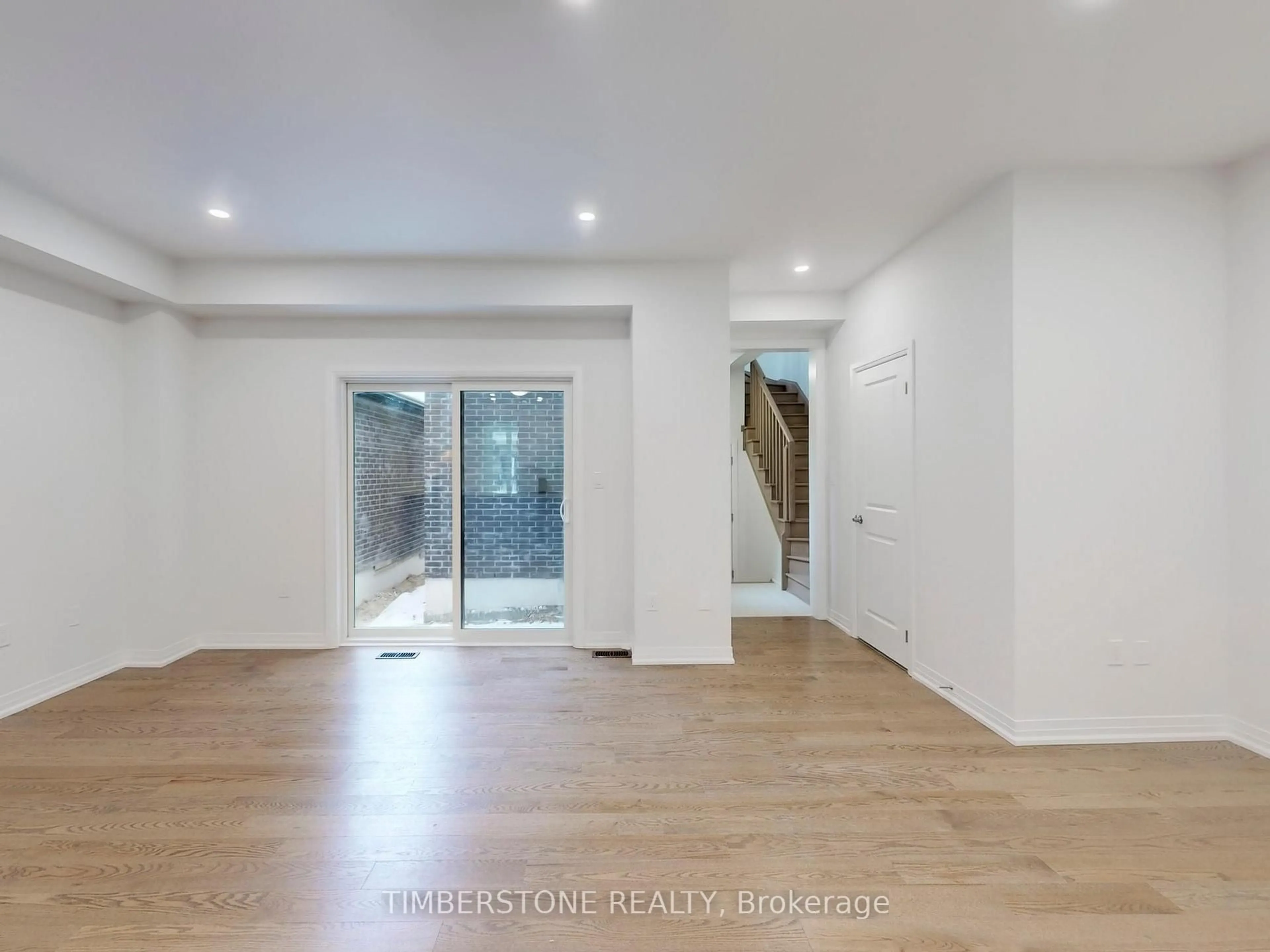 Unknown for 237 Coronation Rd, Whitby Ontario L1P 0H6