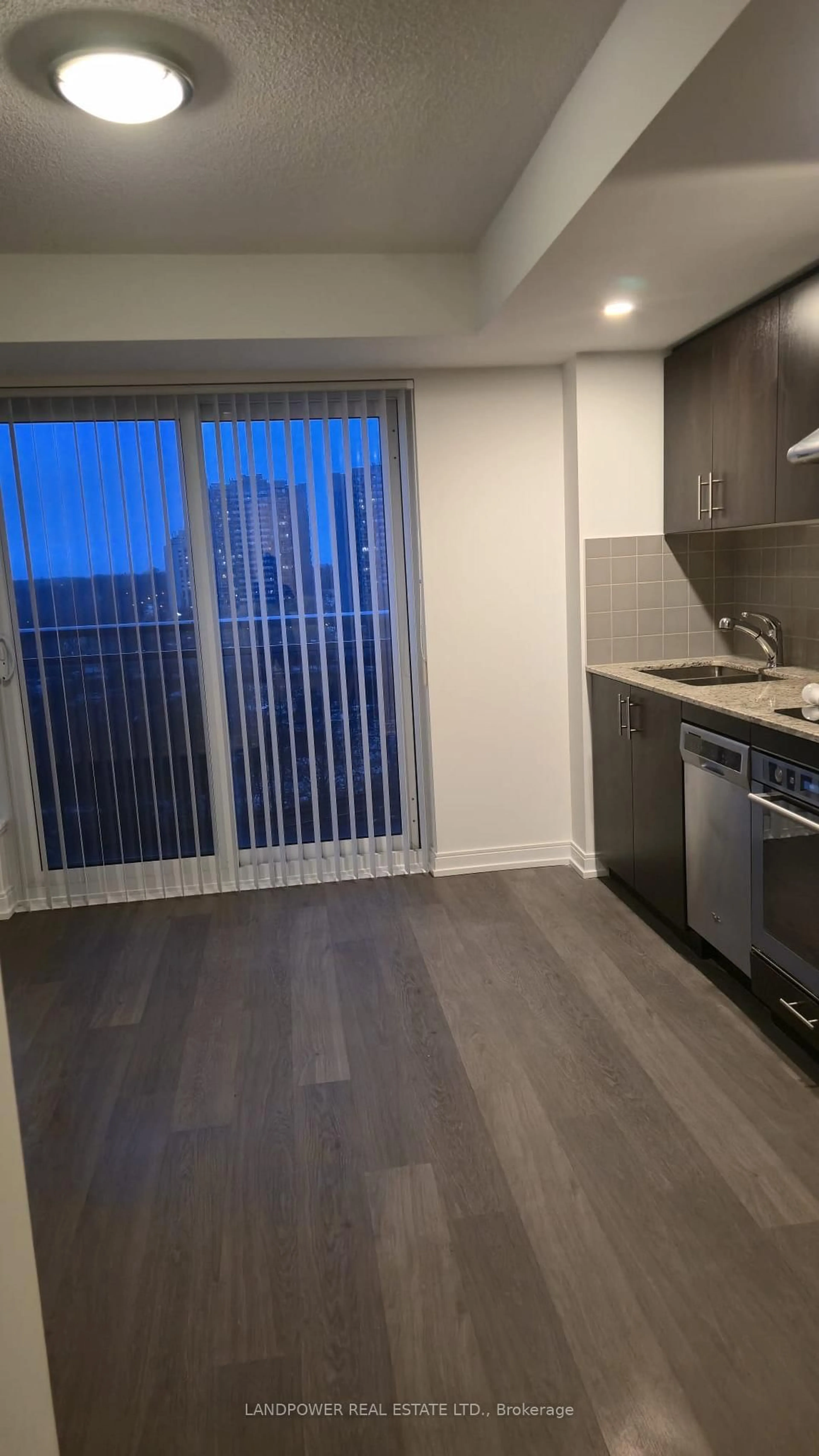 Standard kitchen, unknown for 255 Village Green Sq #708, Toronto Ontario M1S 0L7